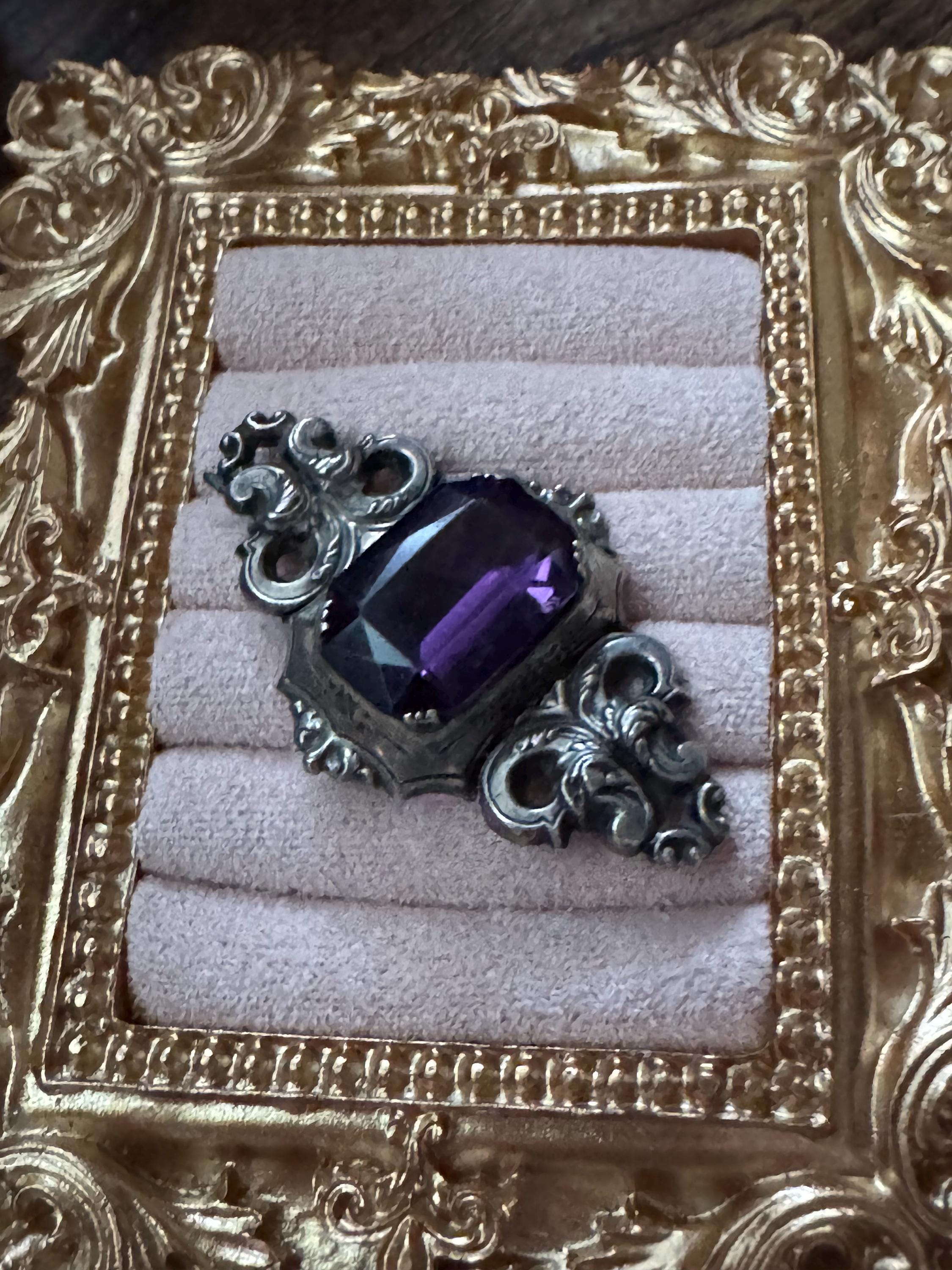 Victorian amethyst purple 925 brooch, antique sterling silver