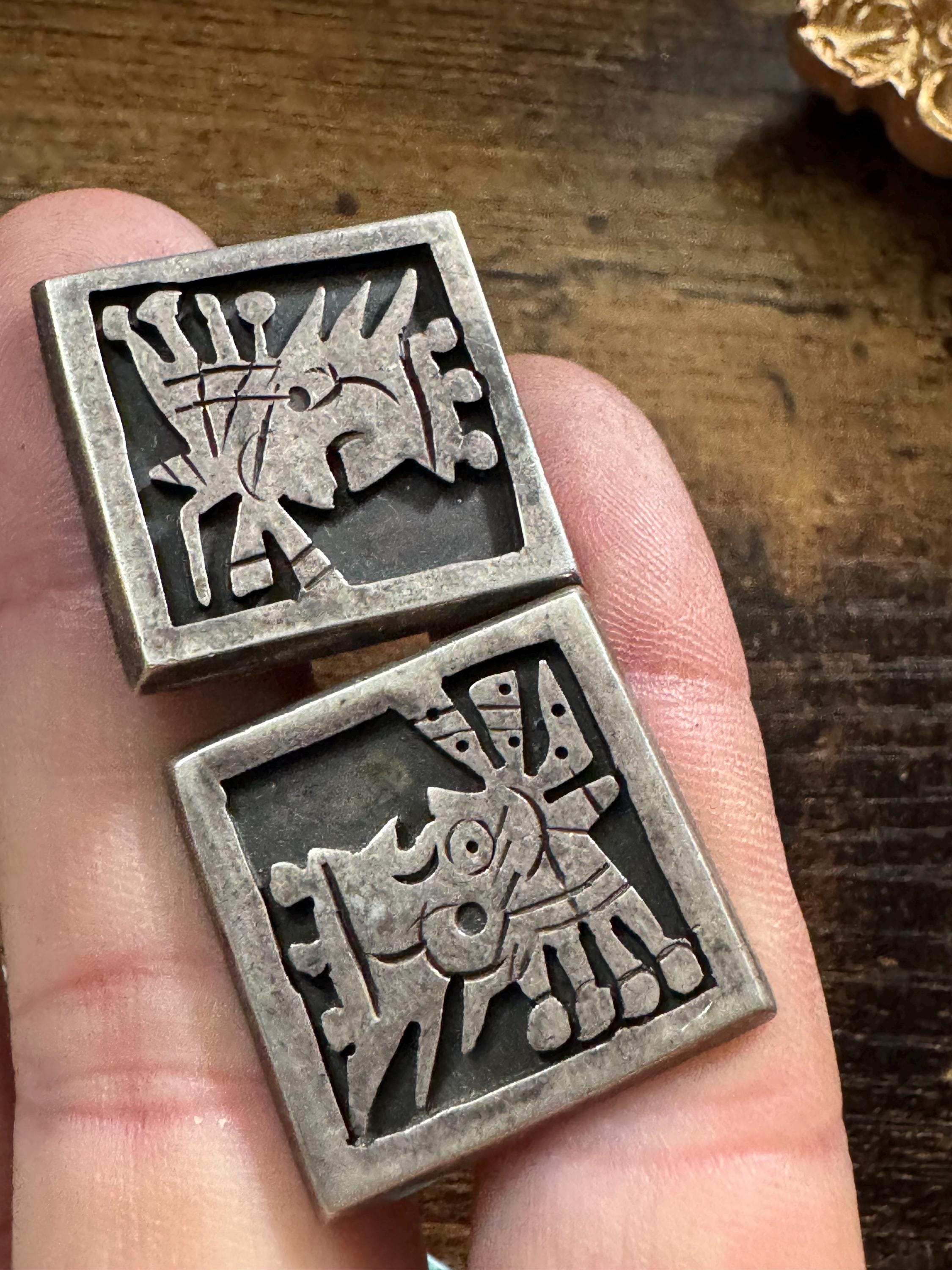 TAXCO mexican silver Aztec cufflinks , solid silver 27 grams 1970s