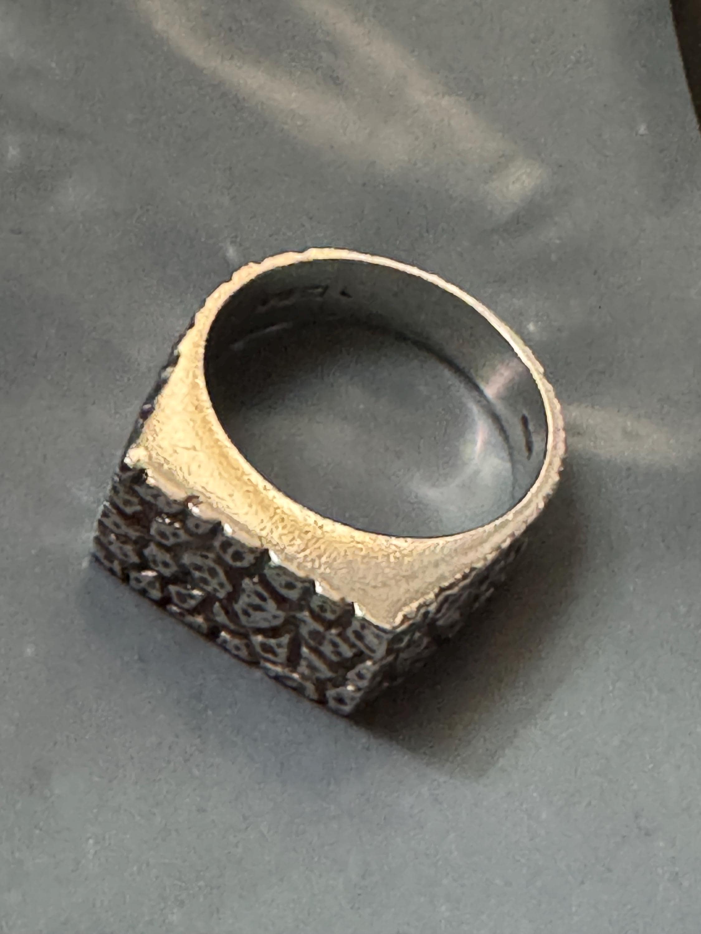 Mens brutalist 925 ring, size T.5 sterling silver 1970s