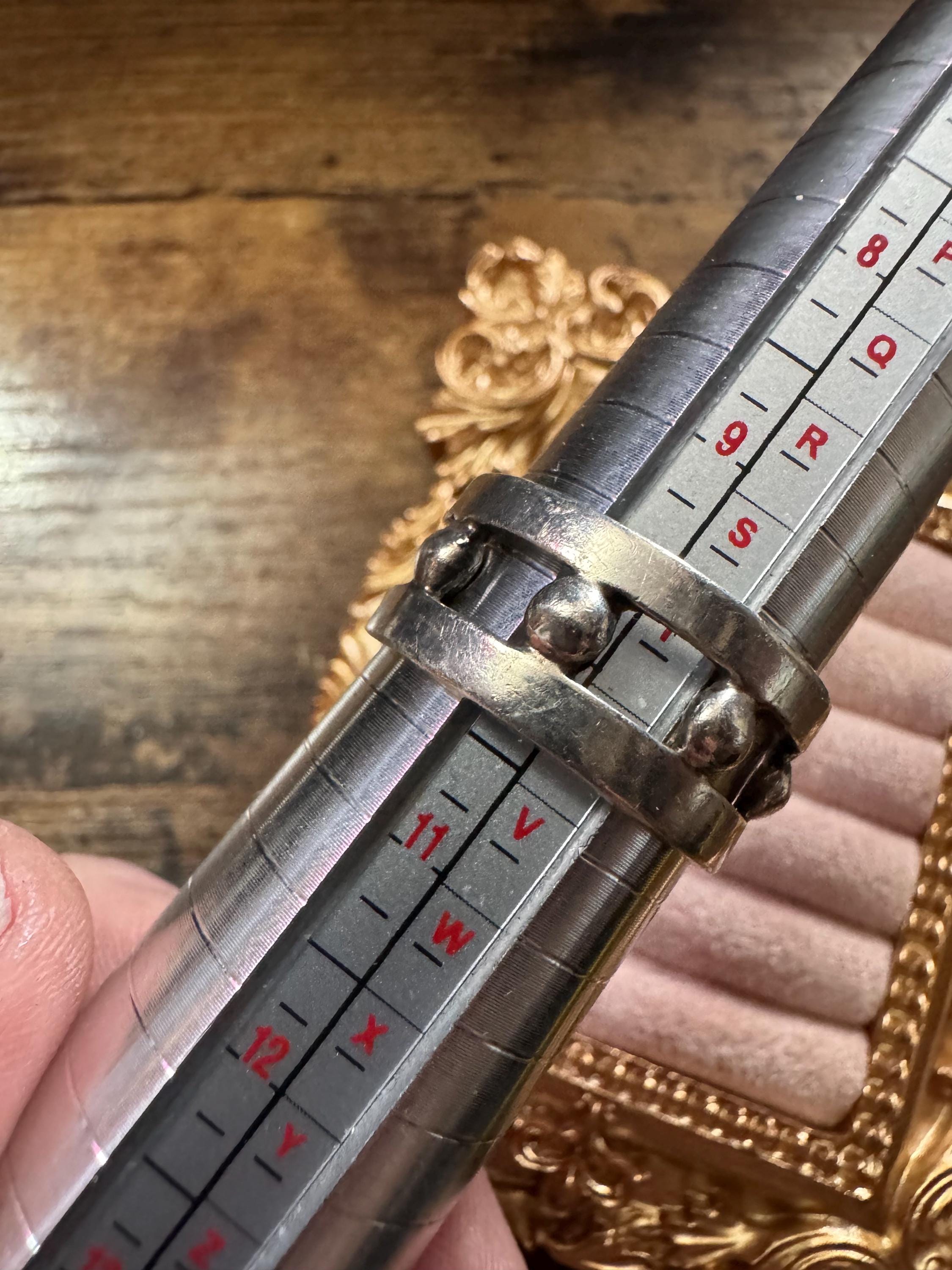 Mens 925 band ring, size U sterling silver modernist openwork