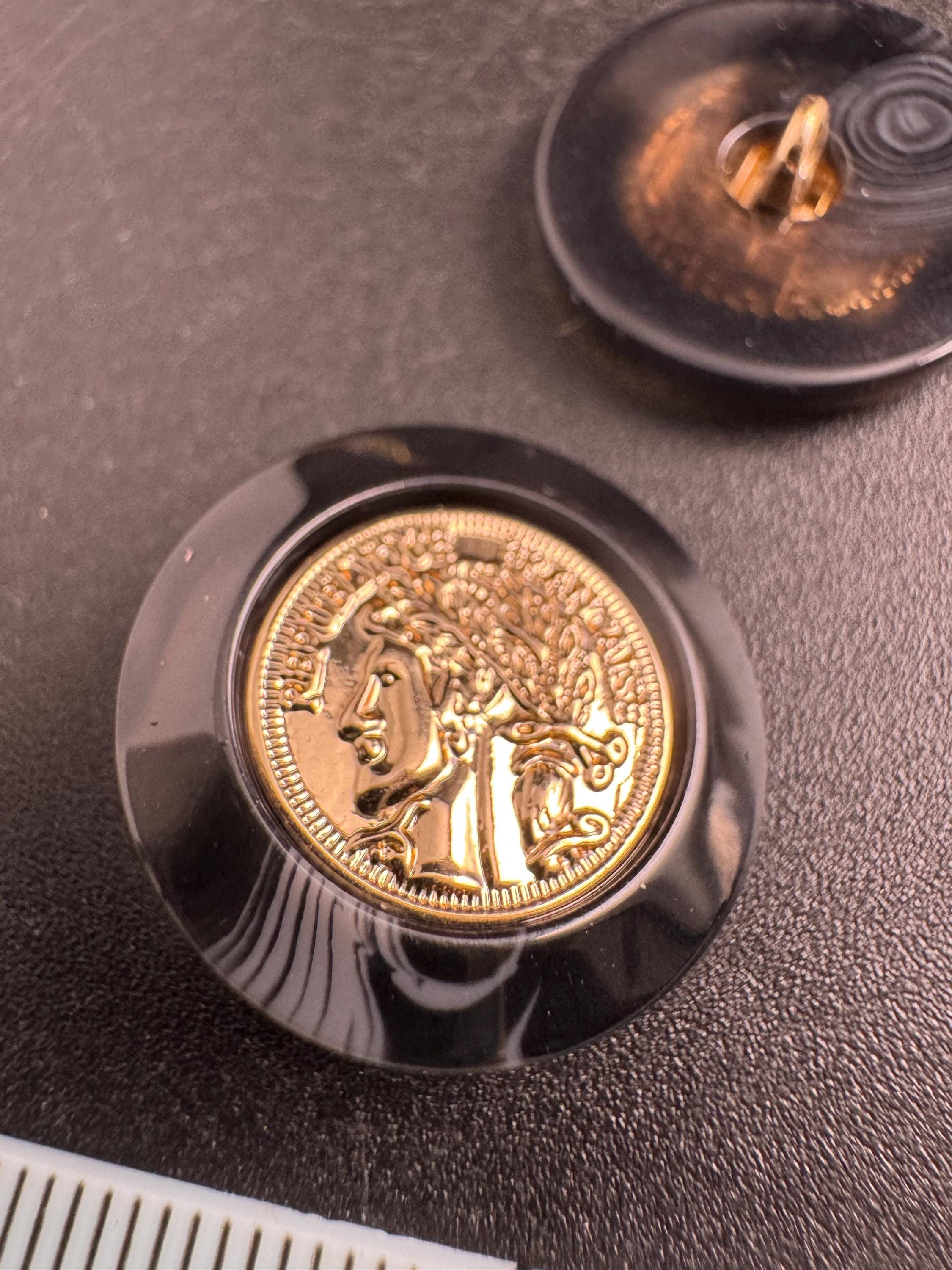 Gold Coin Tortoiseshell Acrylic Buttons, Sizes 21-34mm