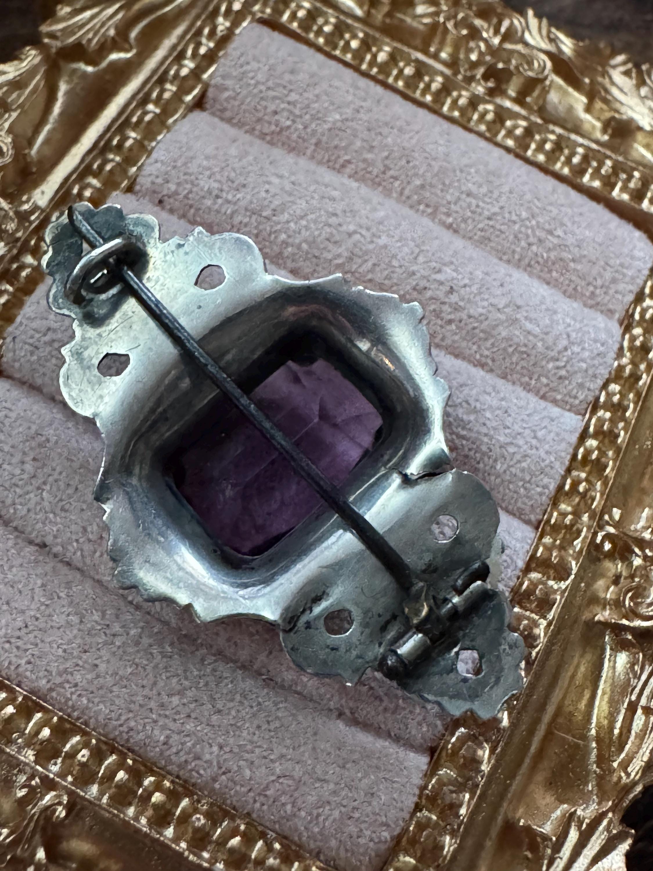 Victorian amethyst purple 925 brooch, antique sterling silver