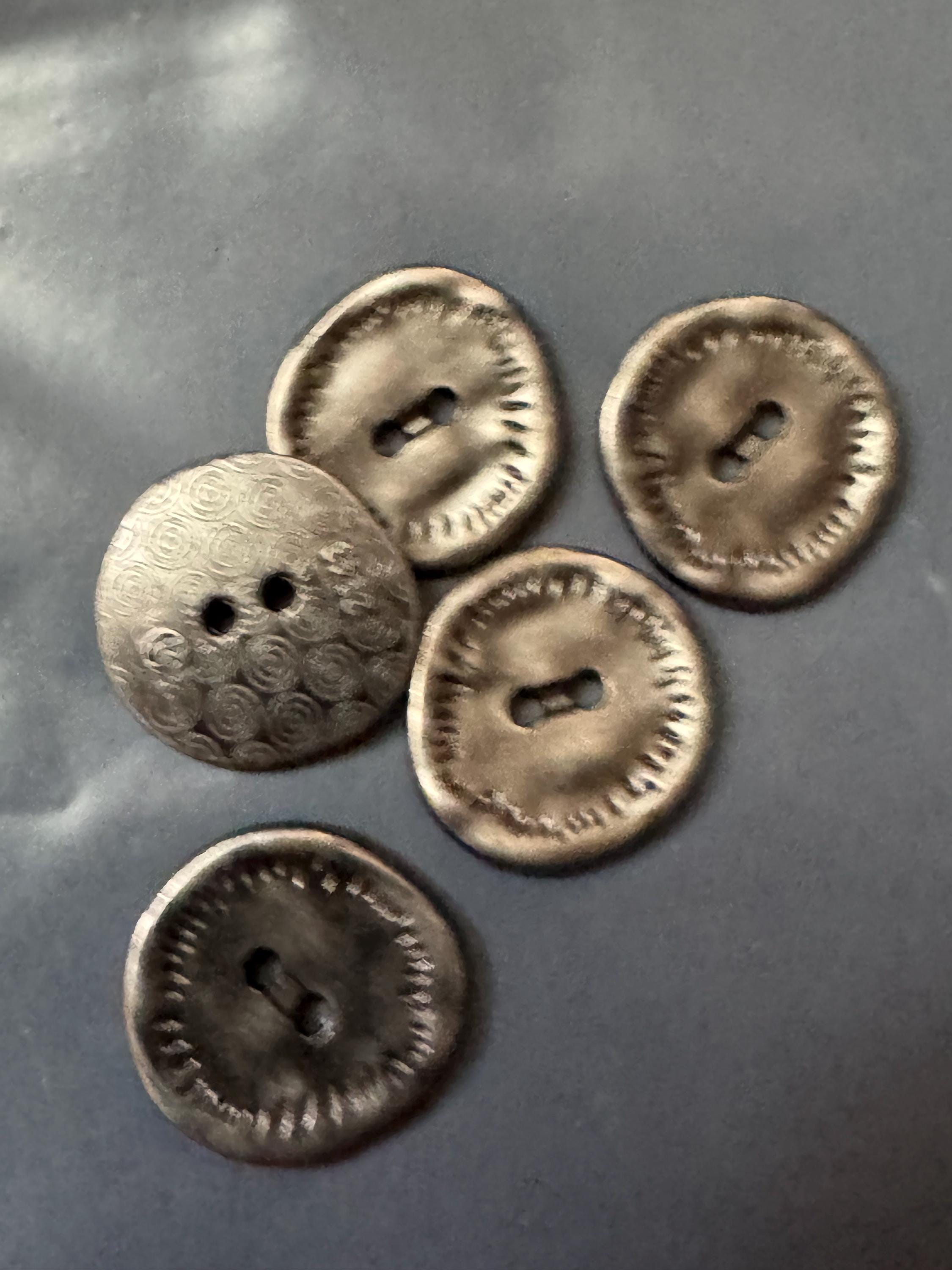Dark Silver Metal Buttons, 18mm Sewing Buttons (5pc)