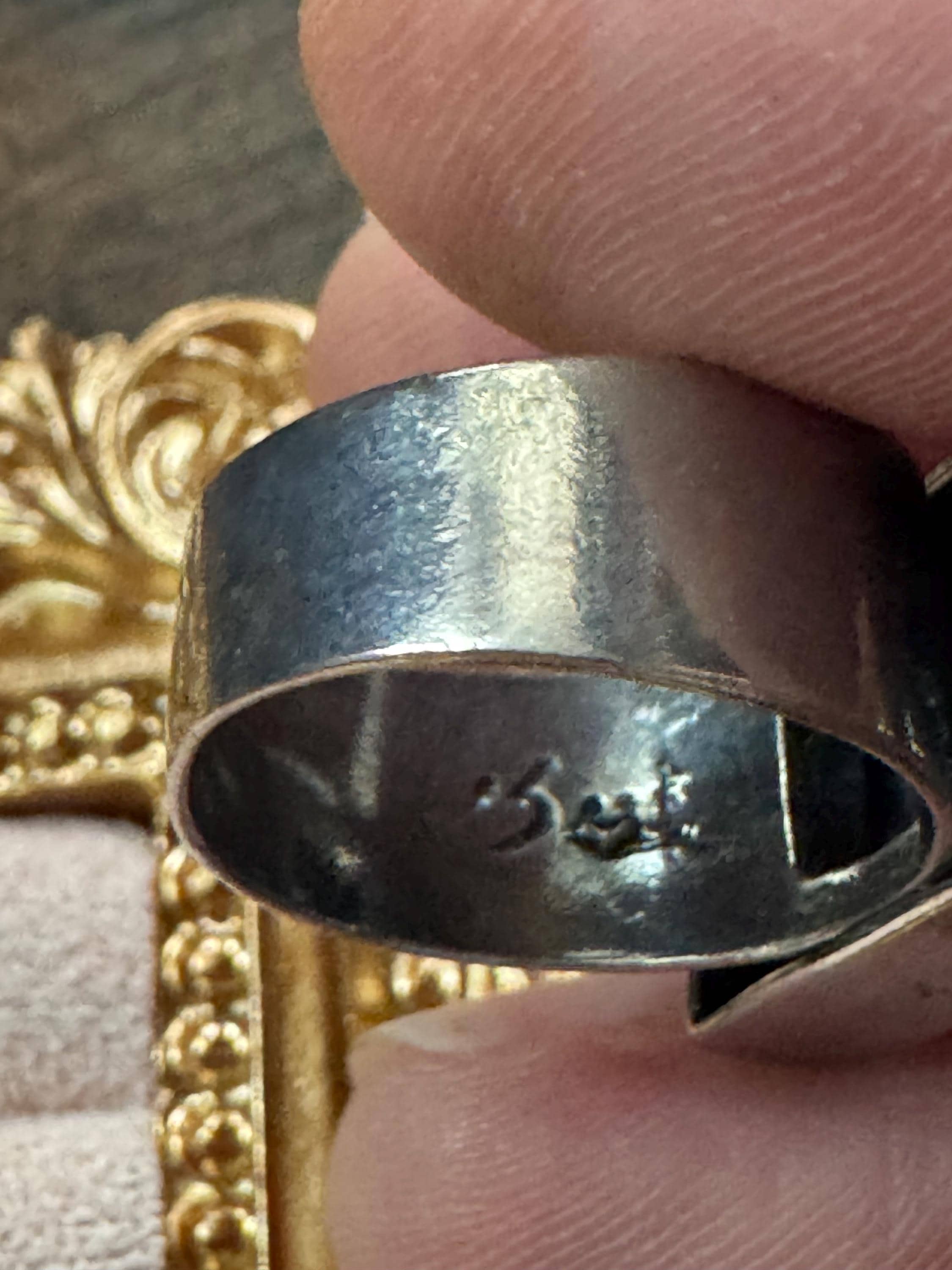 Uk Size M.5 925 ring with blue gemstone, modernist Sterling silver