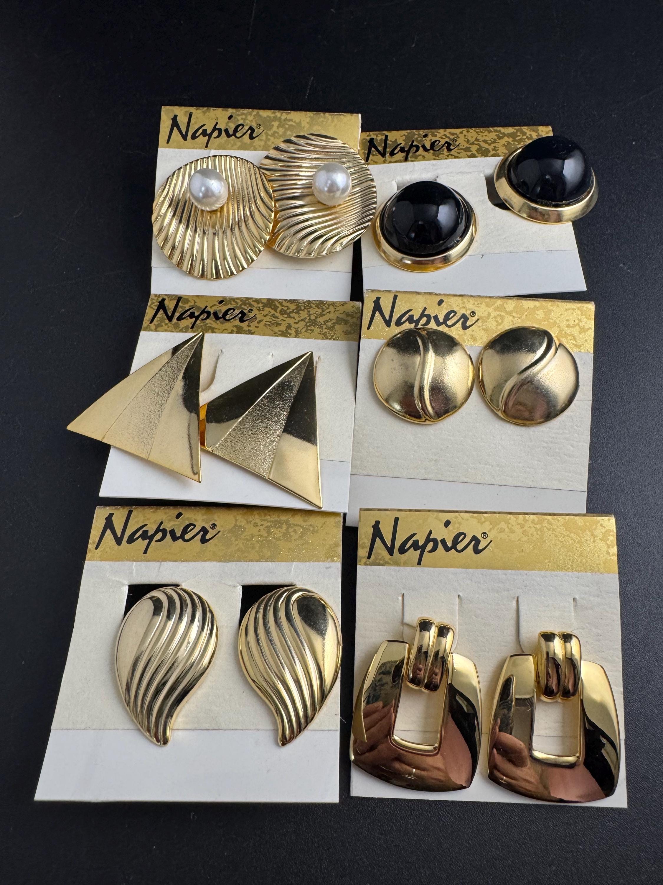 NAPIER triangular clip on earrings, vintage signed 80s geometric gold plated