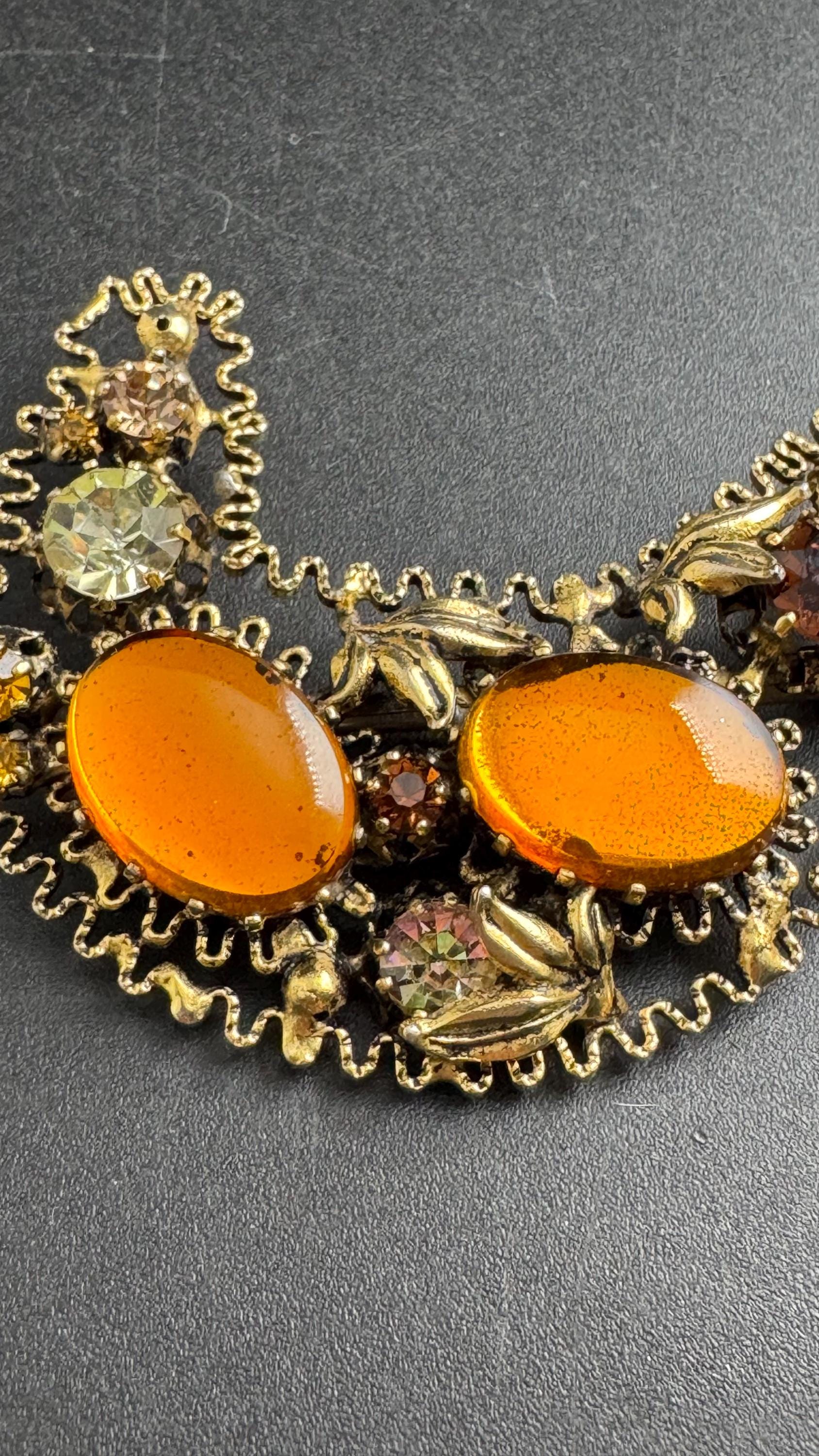 Austrian Crystal rhinestone brooch, oval cabochons unsigned gold tone