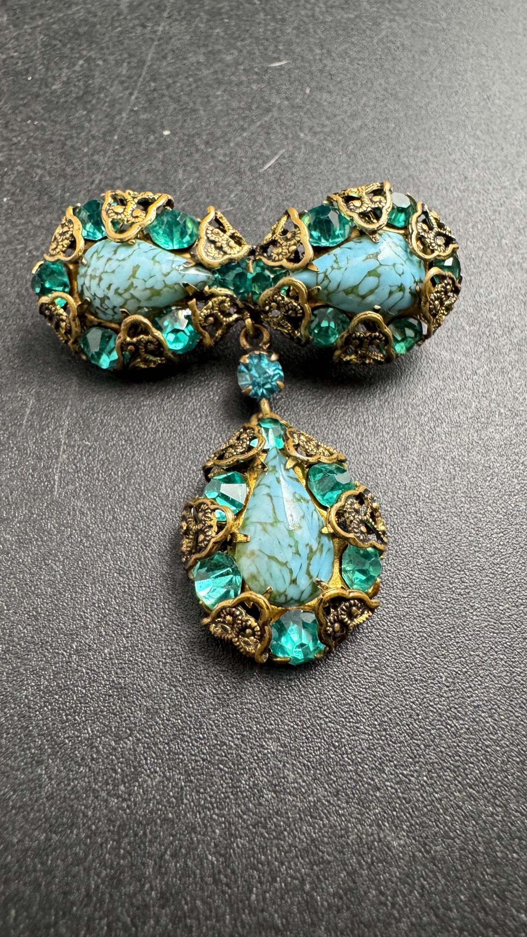 Czech emerald filigree dropper brooch, turquoise blue rhinestone teardrop Peking glass Art Deco
