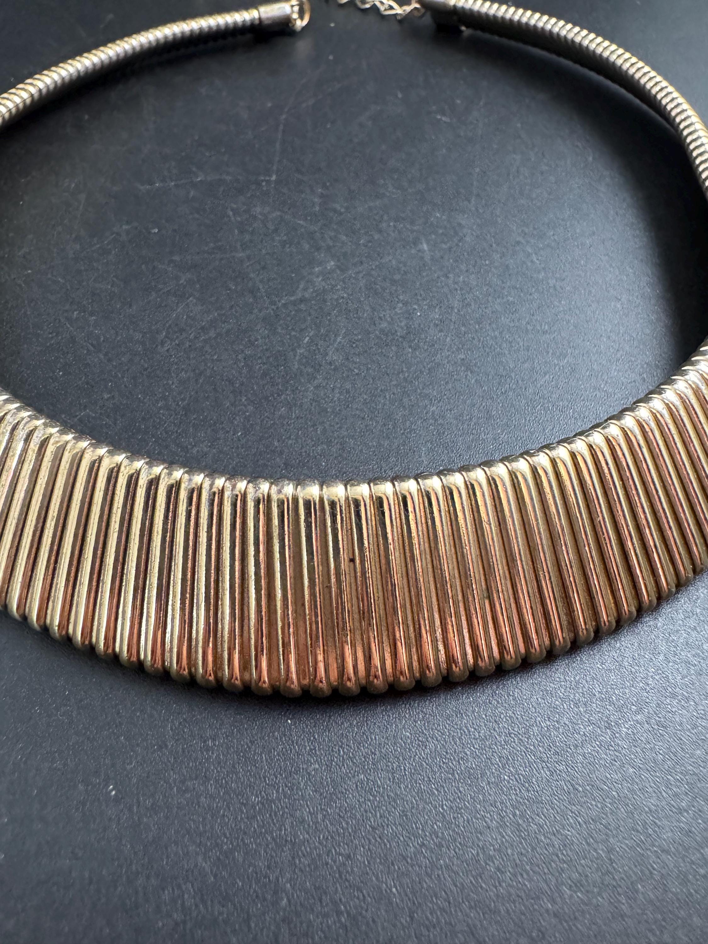 Wide gold omega choker necklace, statement piece 90s vintage