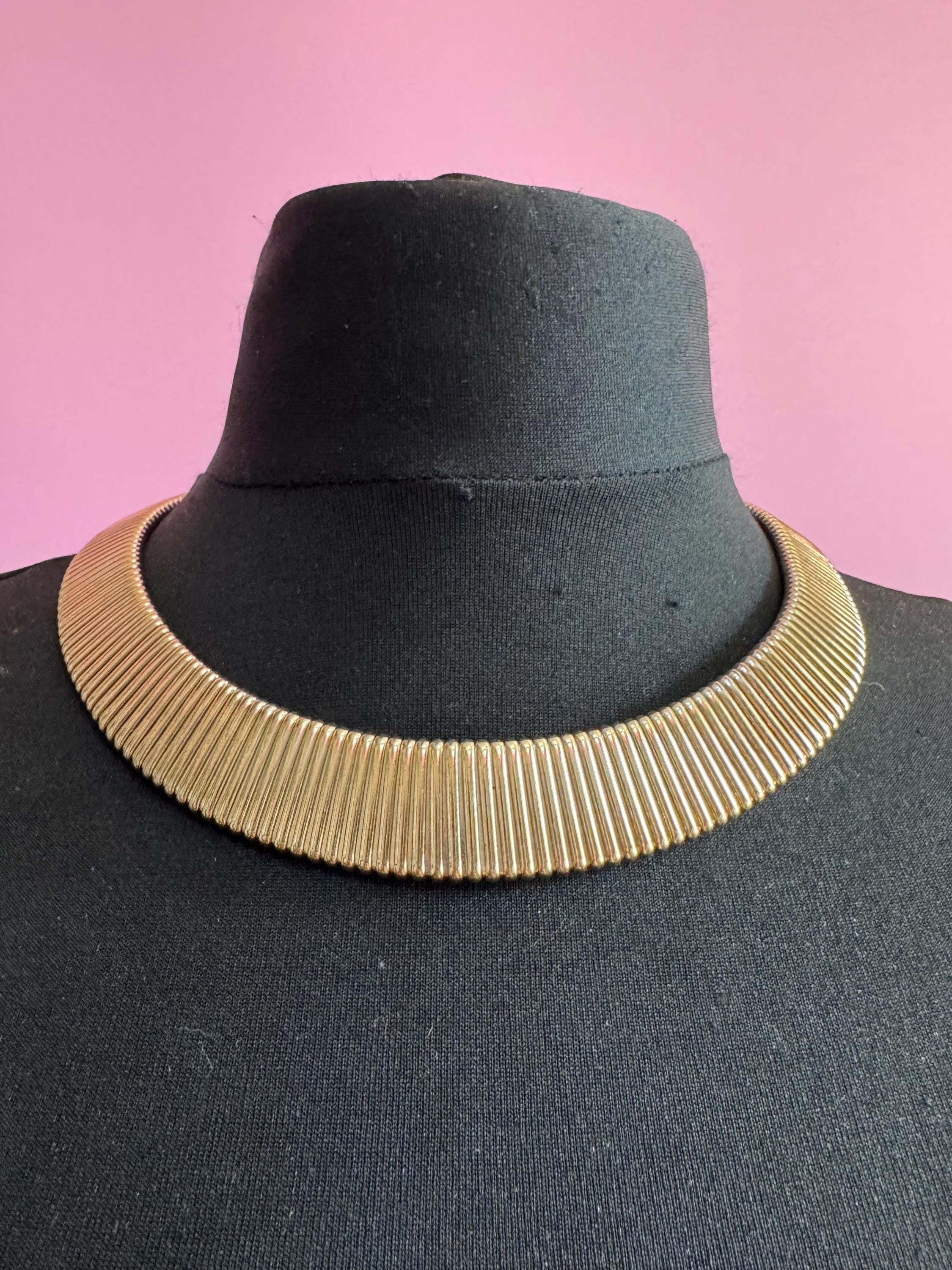 Wide gold omega choker necklace, statement piece 90s vintage