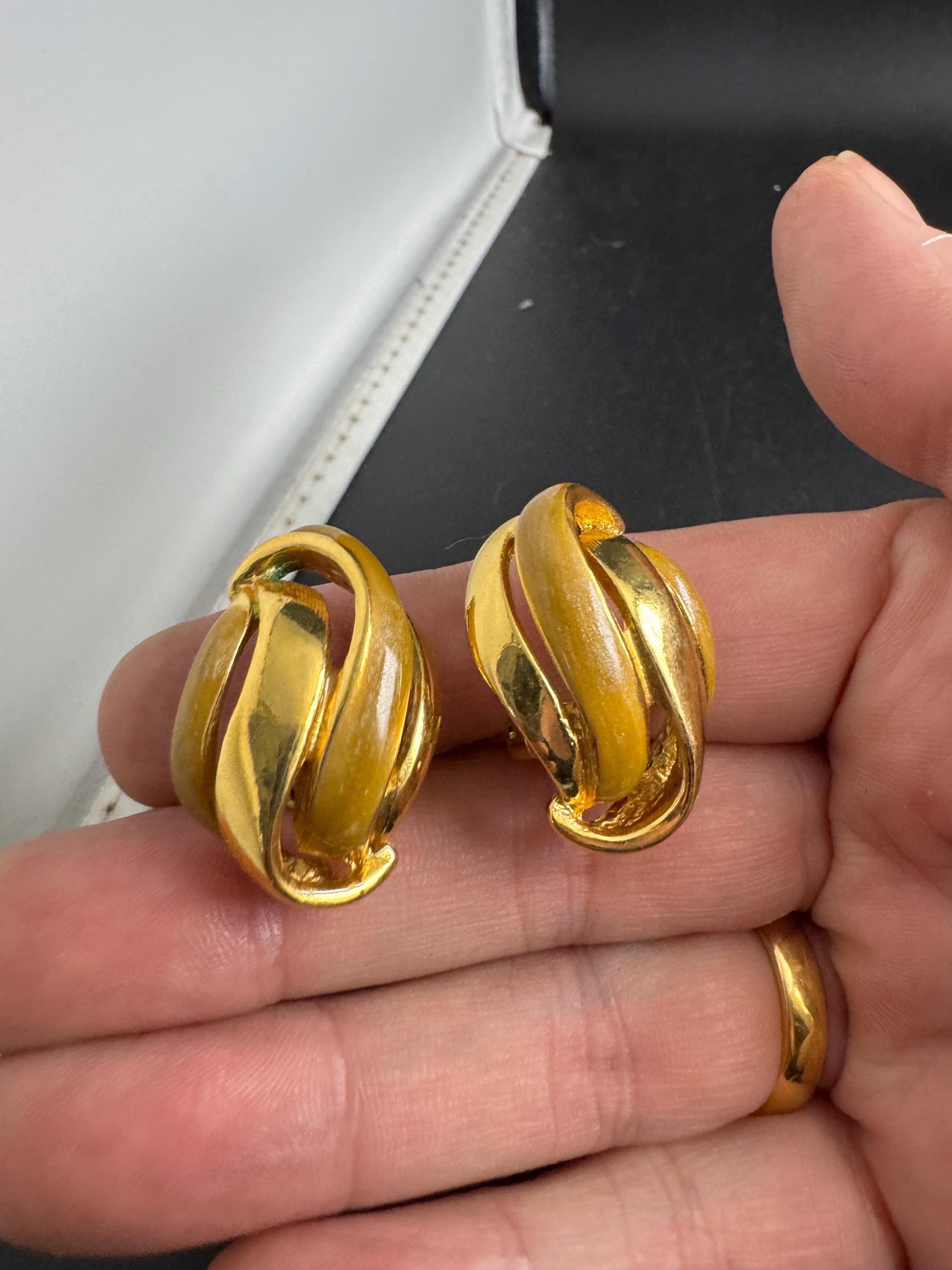 brown Enamel Clip On Earrings: jaques vert vintage gold plated