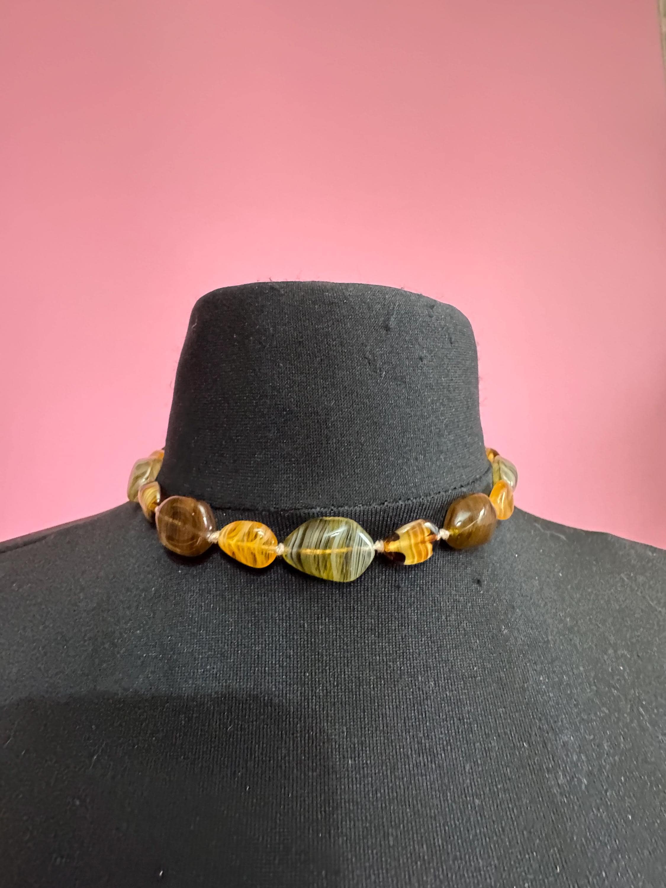 1950s brown marbled glass bead necklace, vintage beaded choker