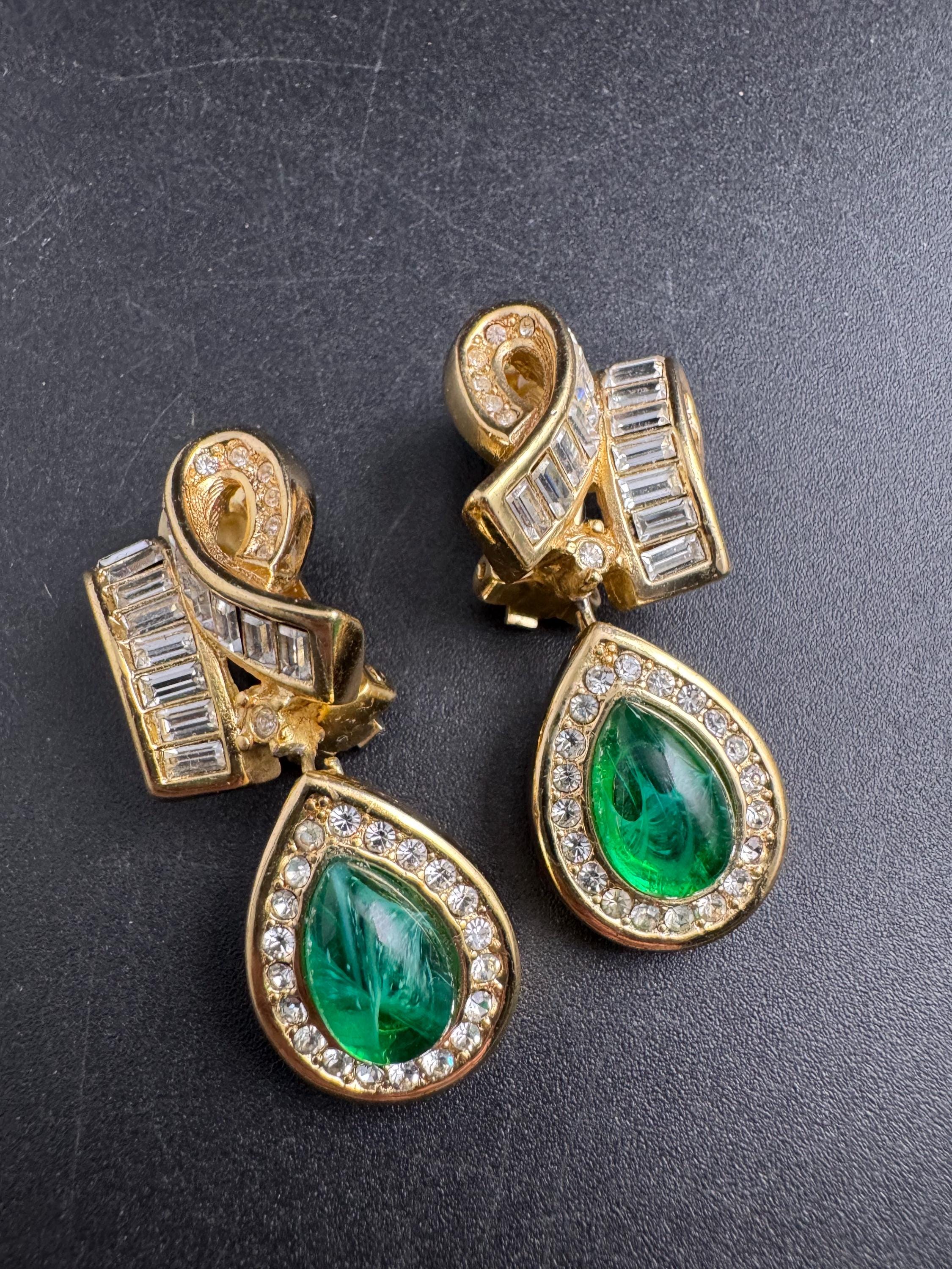 Vintage Christian Dior Grosse Green Gripoix Rhinestone Clip On Earrings