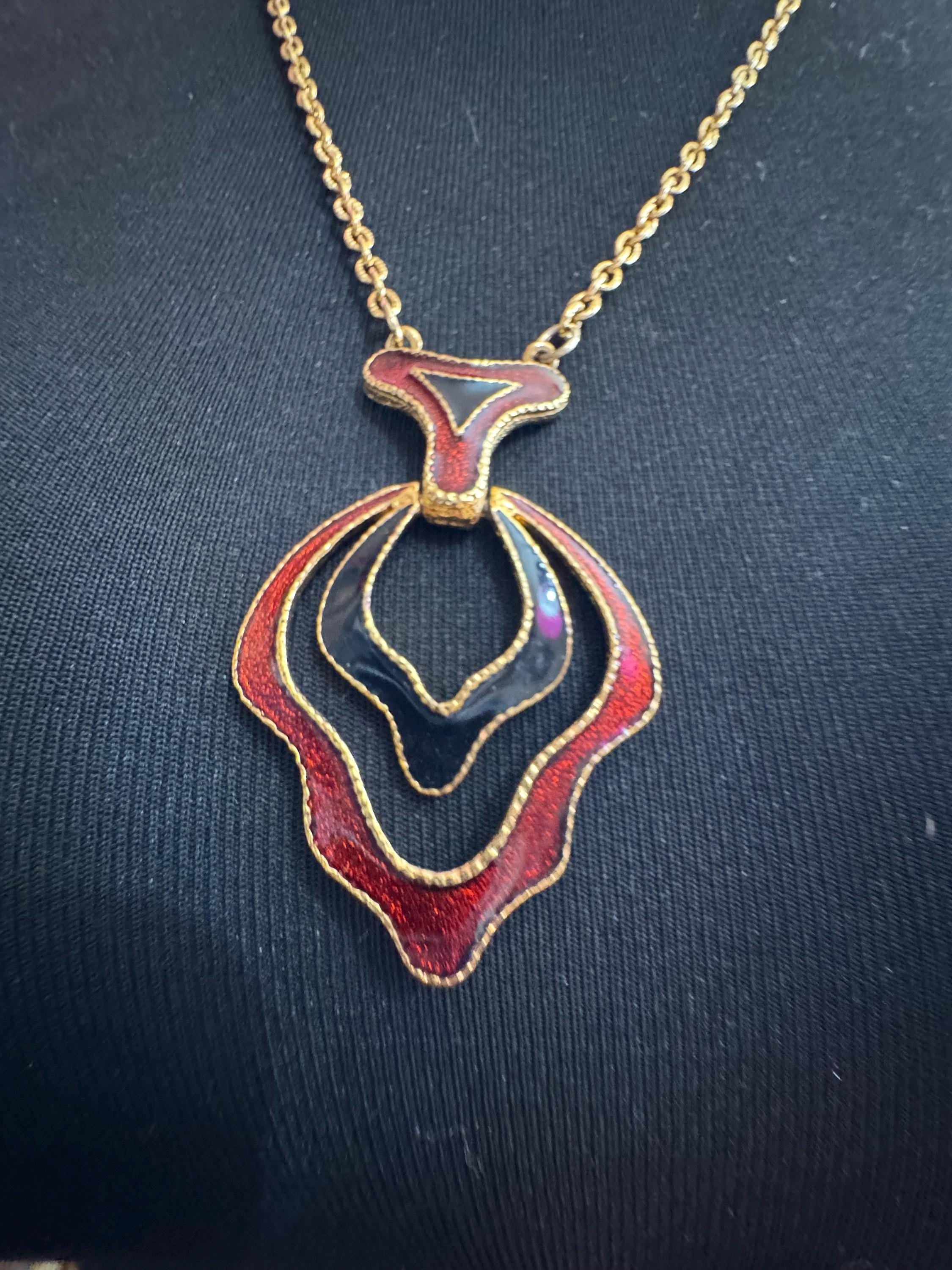 Signed AVON Red Black pendant, enamelled necklace