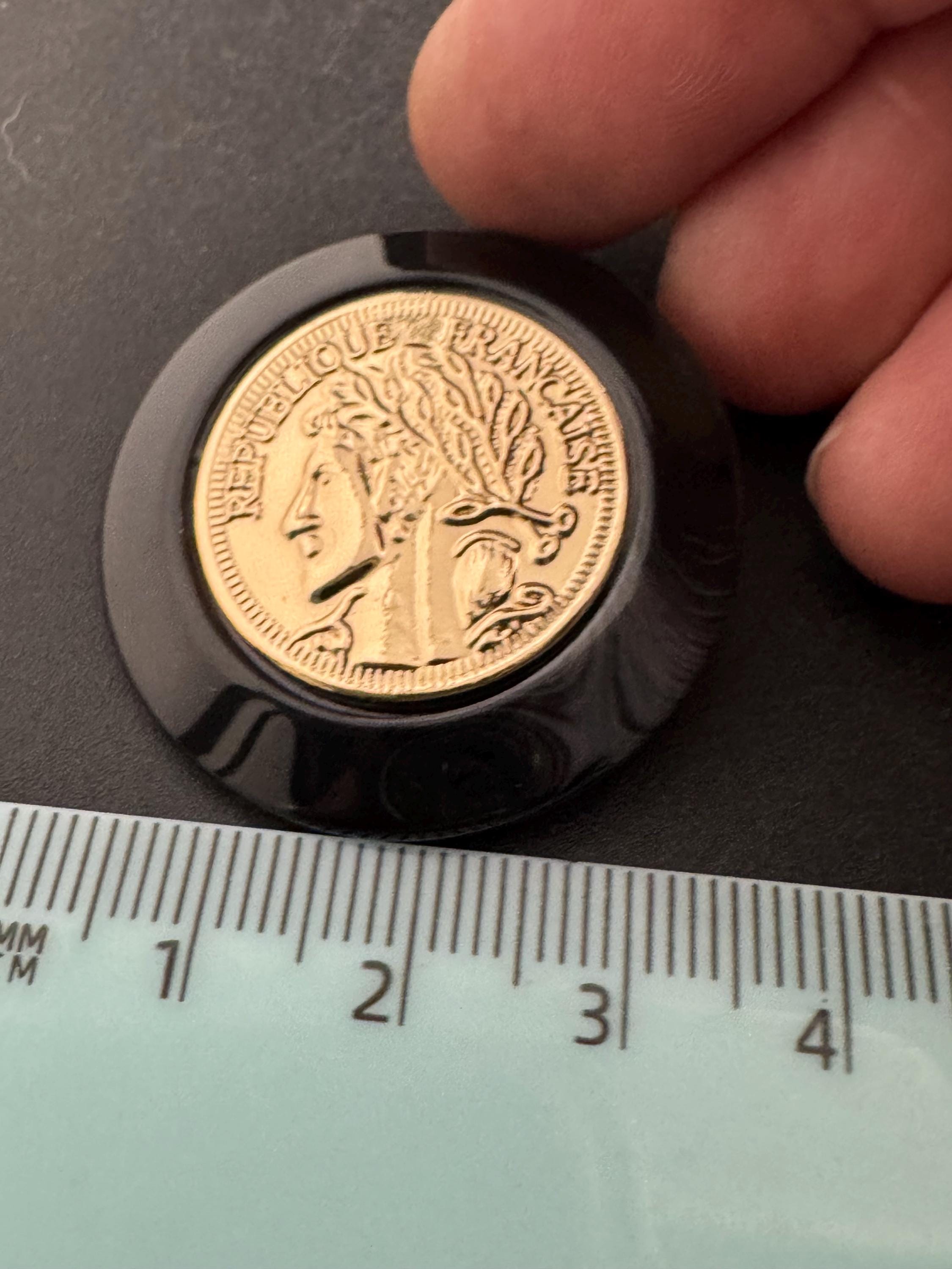 Gold Coin Tortoiseshell Acrylic Buttons, Sizes 21-34mm