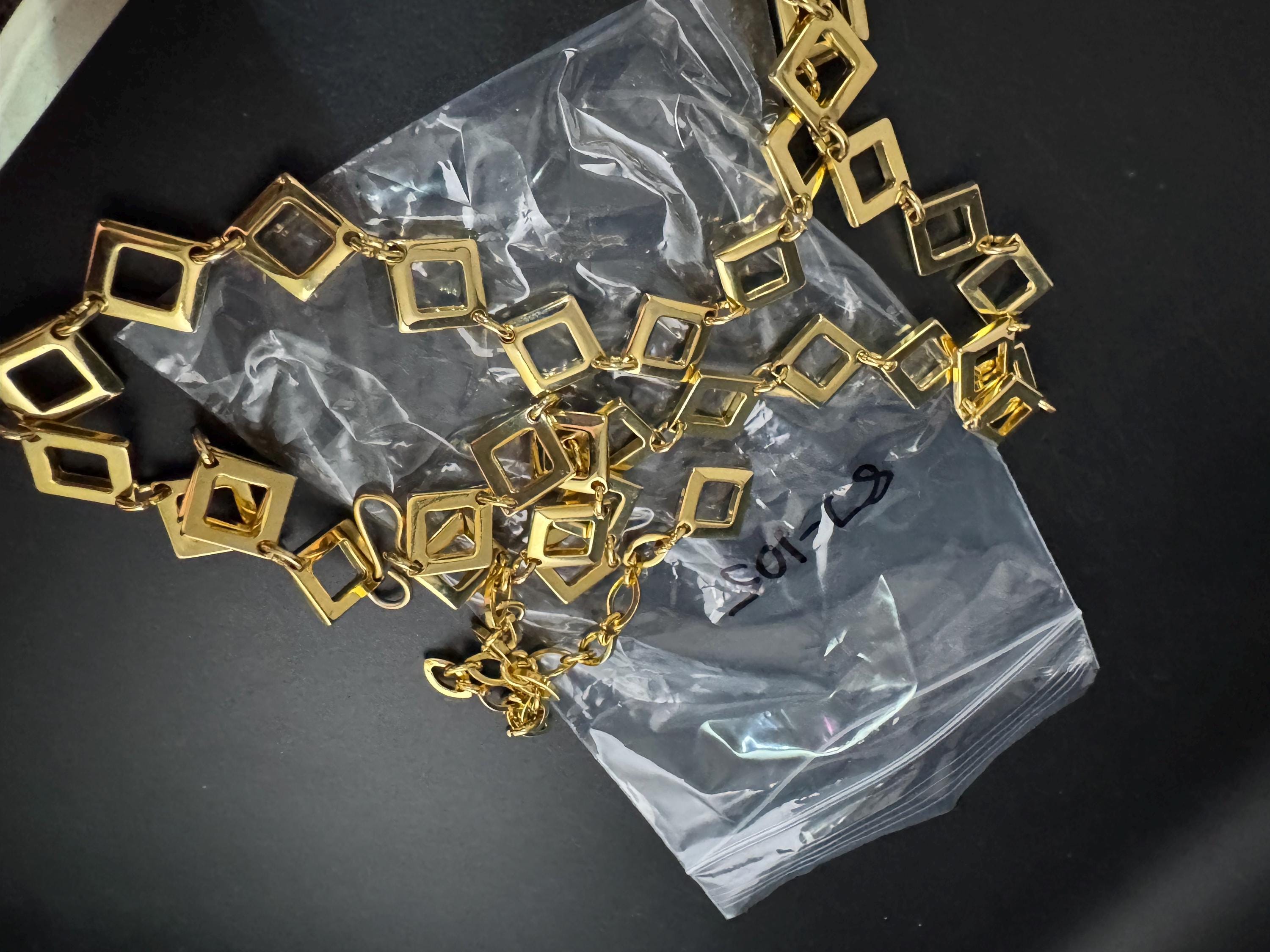 Ladies gold metal chain belt, fits 87- to 105cm vintage fashion