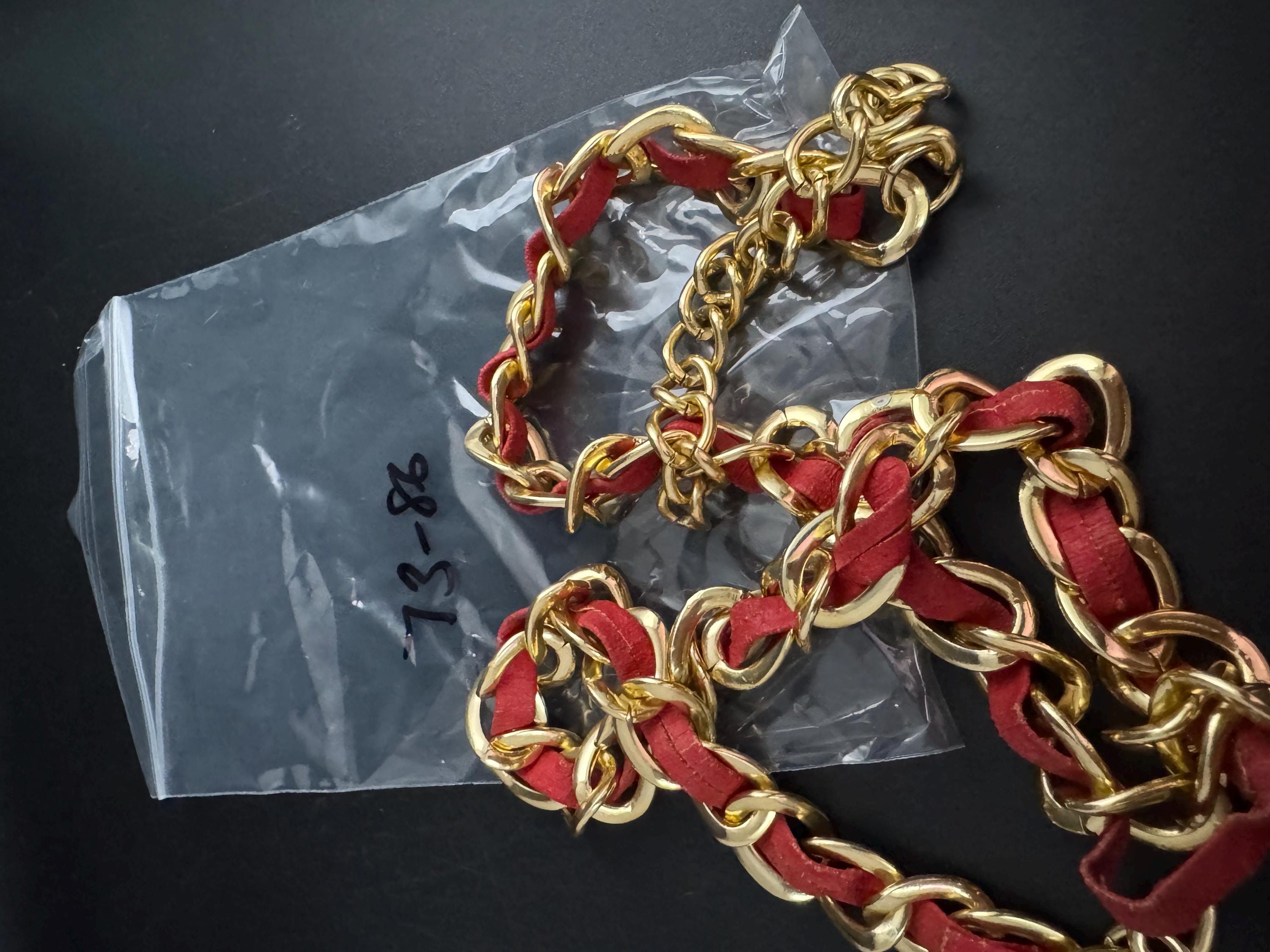 Red and gold metal chain belt, petite fit 73 to 86cm vintage fashion