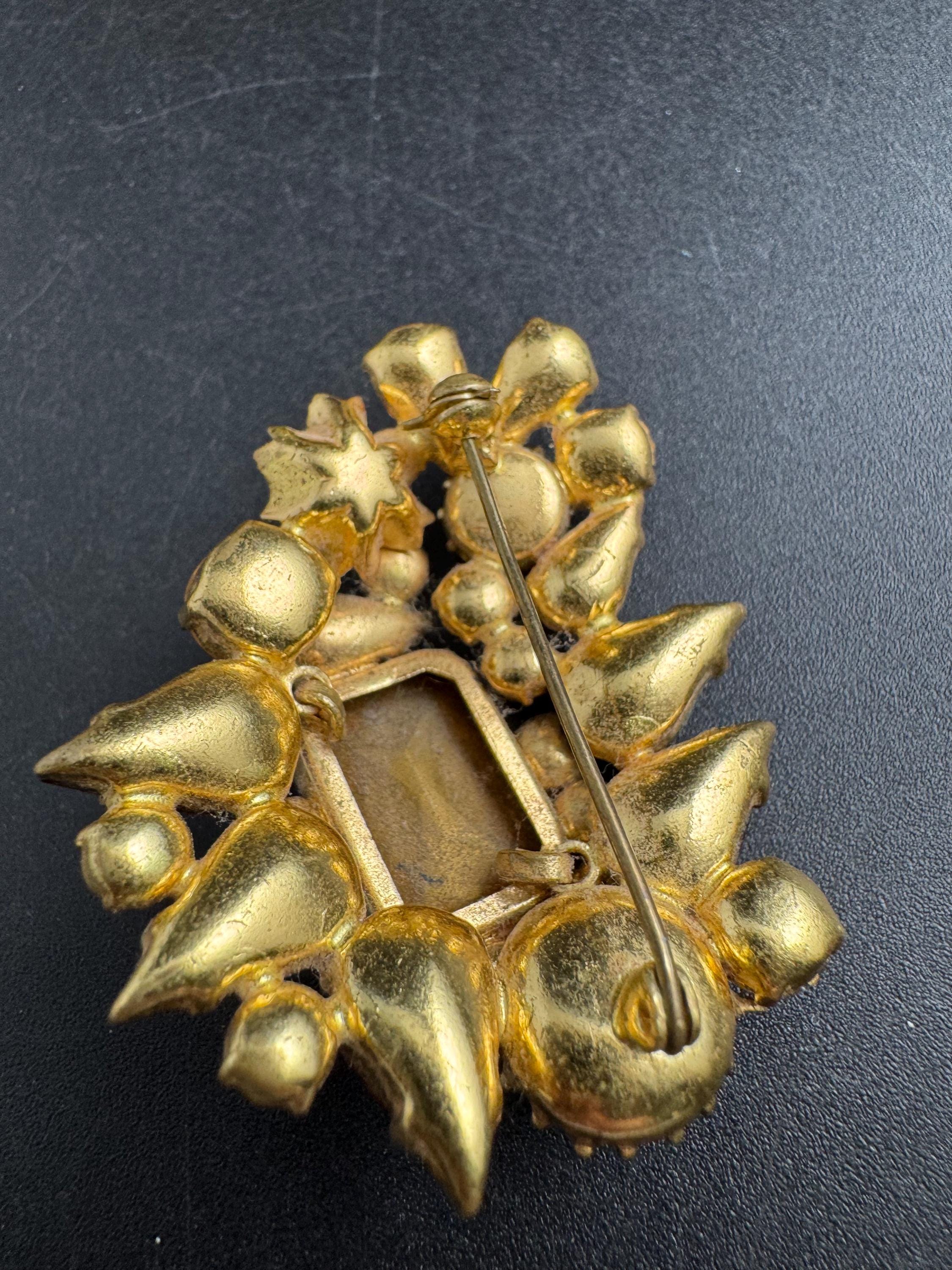 Juliana brown rhinestone brooch, ab and orange stones , double prong back