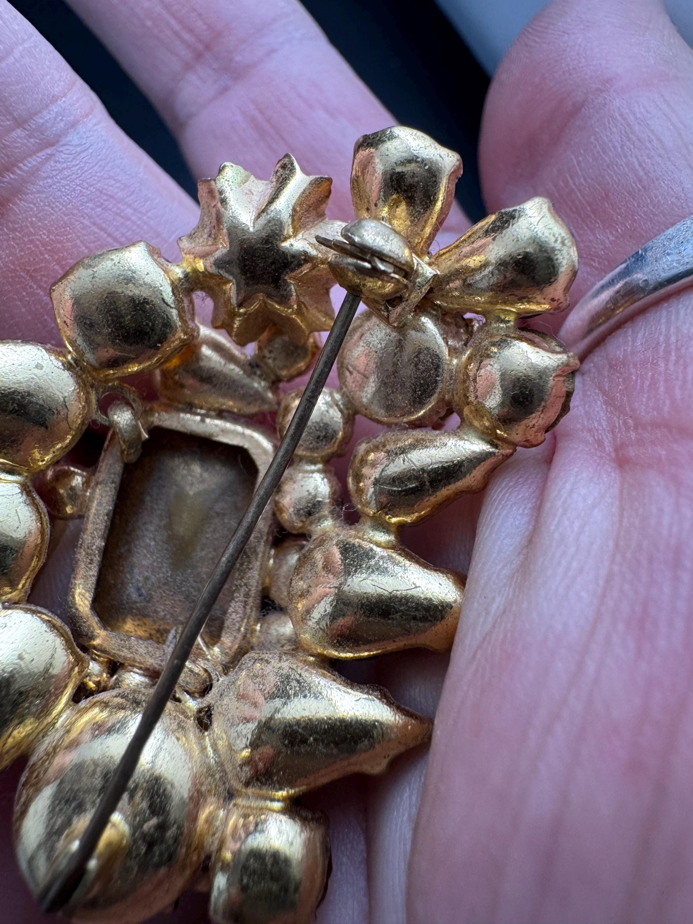 Juliana brown rhinestone brooch, ab and orange stones , double prong back