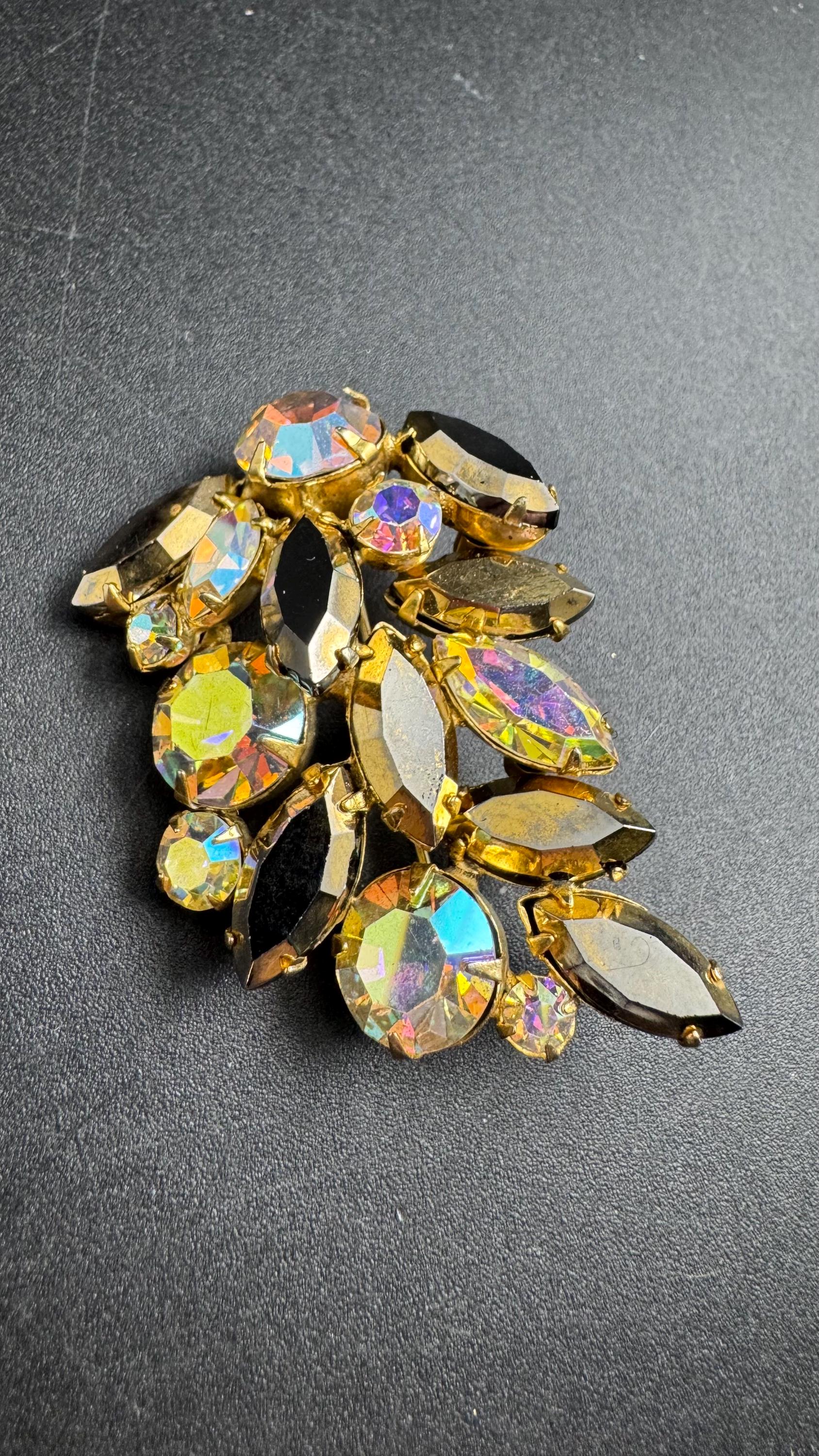 Regency AB rhinestone brooch, Aurora borealis and bronze stones