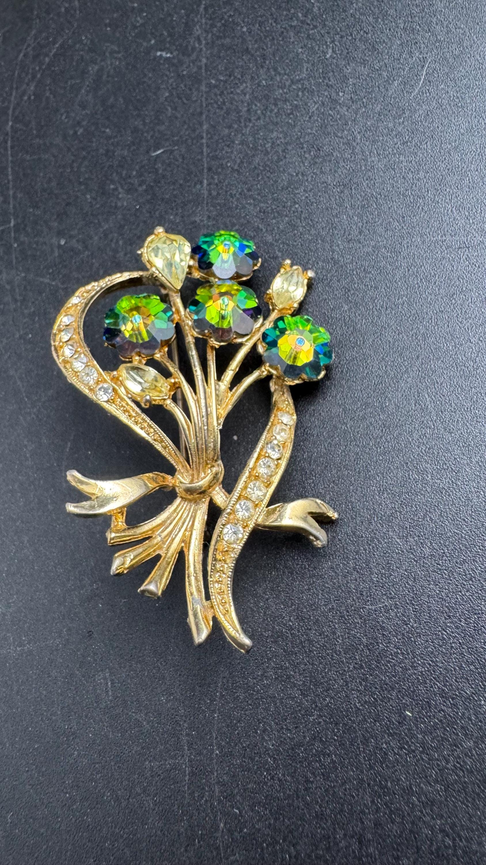 Signed EXQUISITE watermelon flower brooch, gold tone rhinestones
