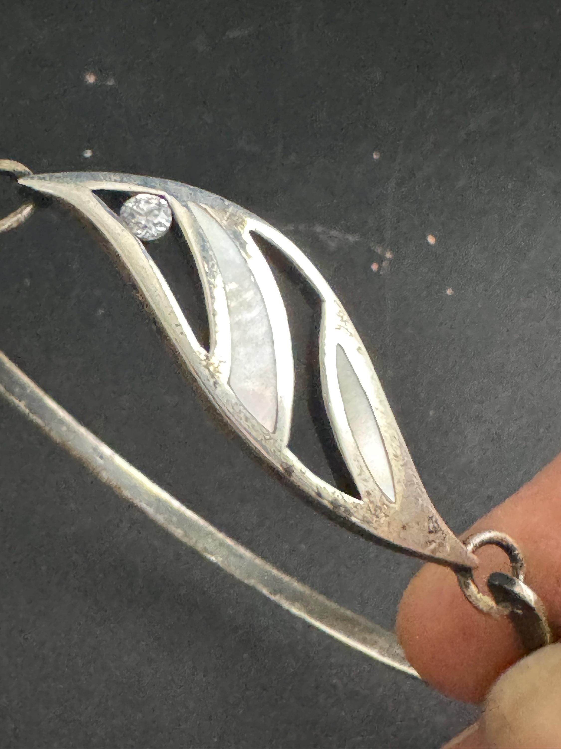 925 Kit heath bangle, sterling silver with mother of pearl inlay