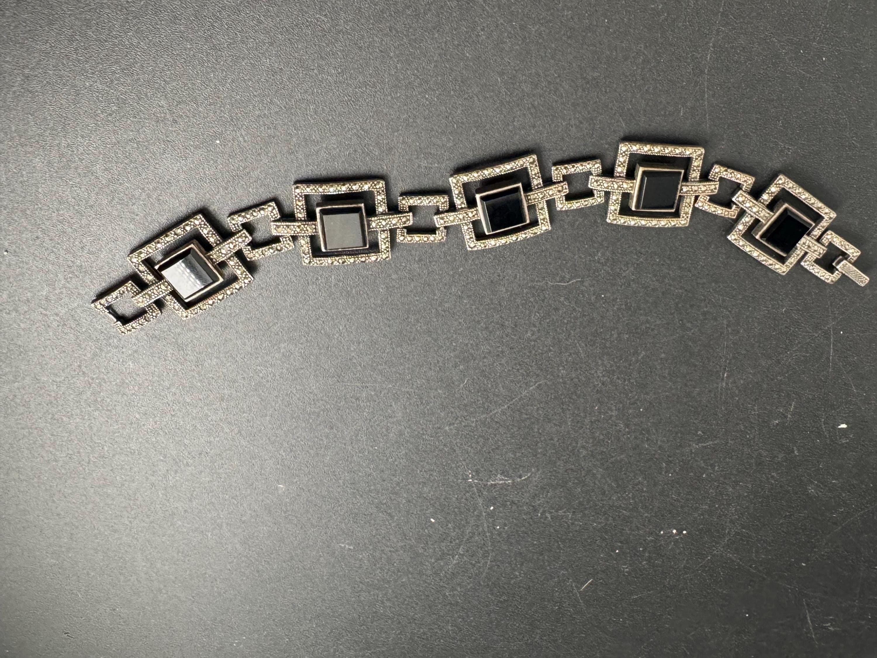 925 Sterling silver onyx panel bracelet, 26gms 18cm