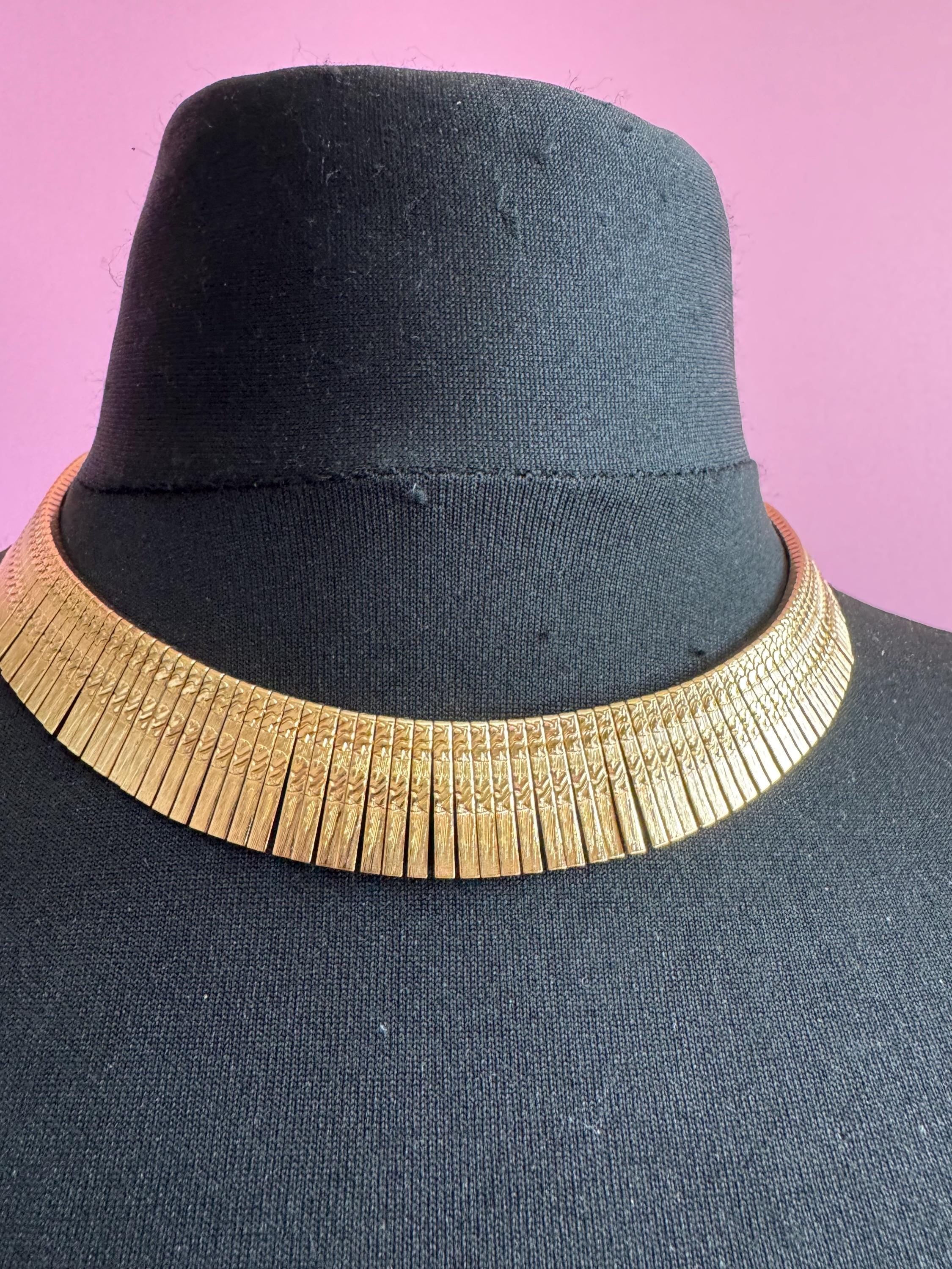 Egyptian wide gold choker necklace, cleopatra fringed style vintage