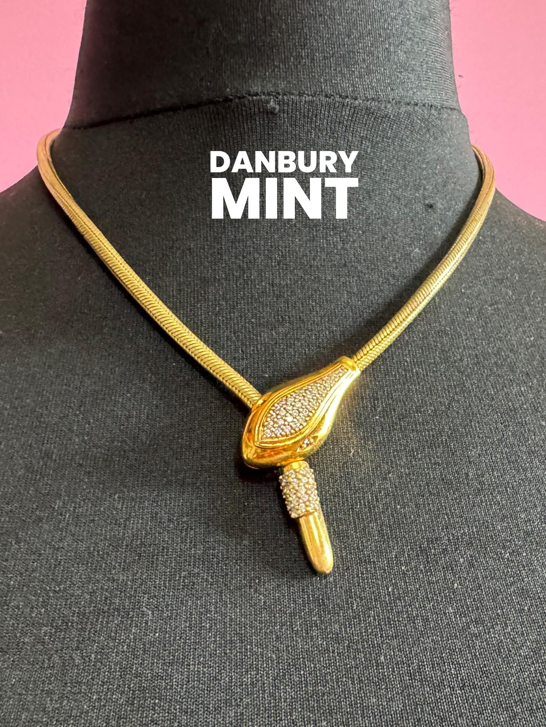 Vintage snake head chain choker, gold tone necklace by Danbury mint