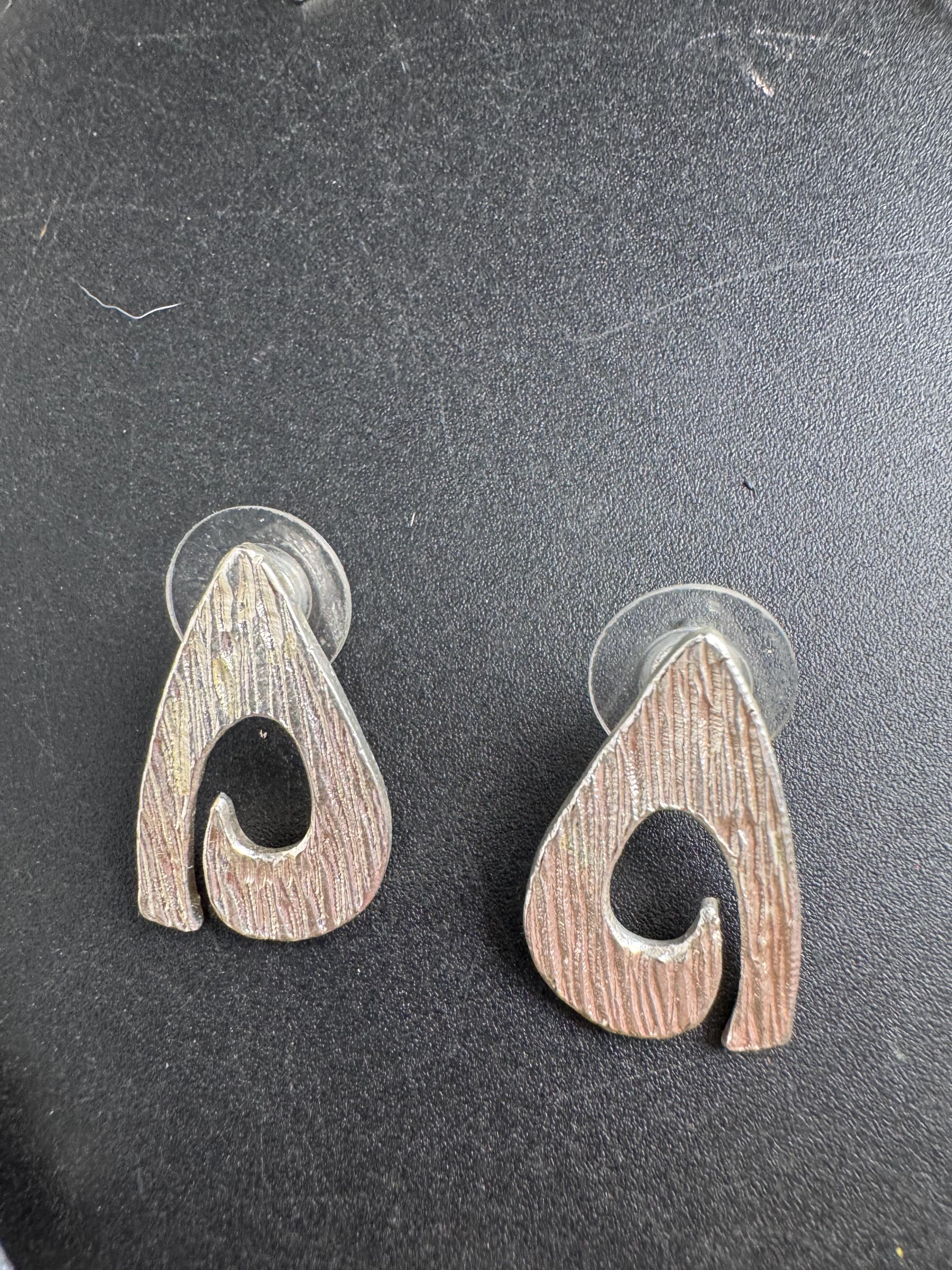 Dolce Vita Silver Tone Modernist Necklace and Earrings Set, Signed Paris Designer