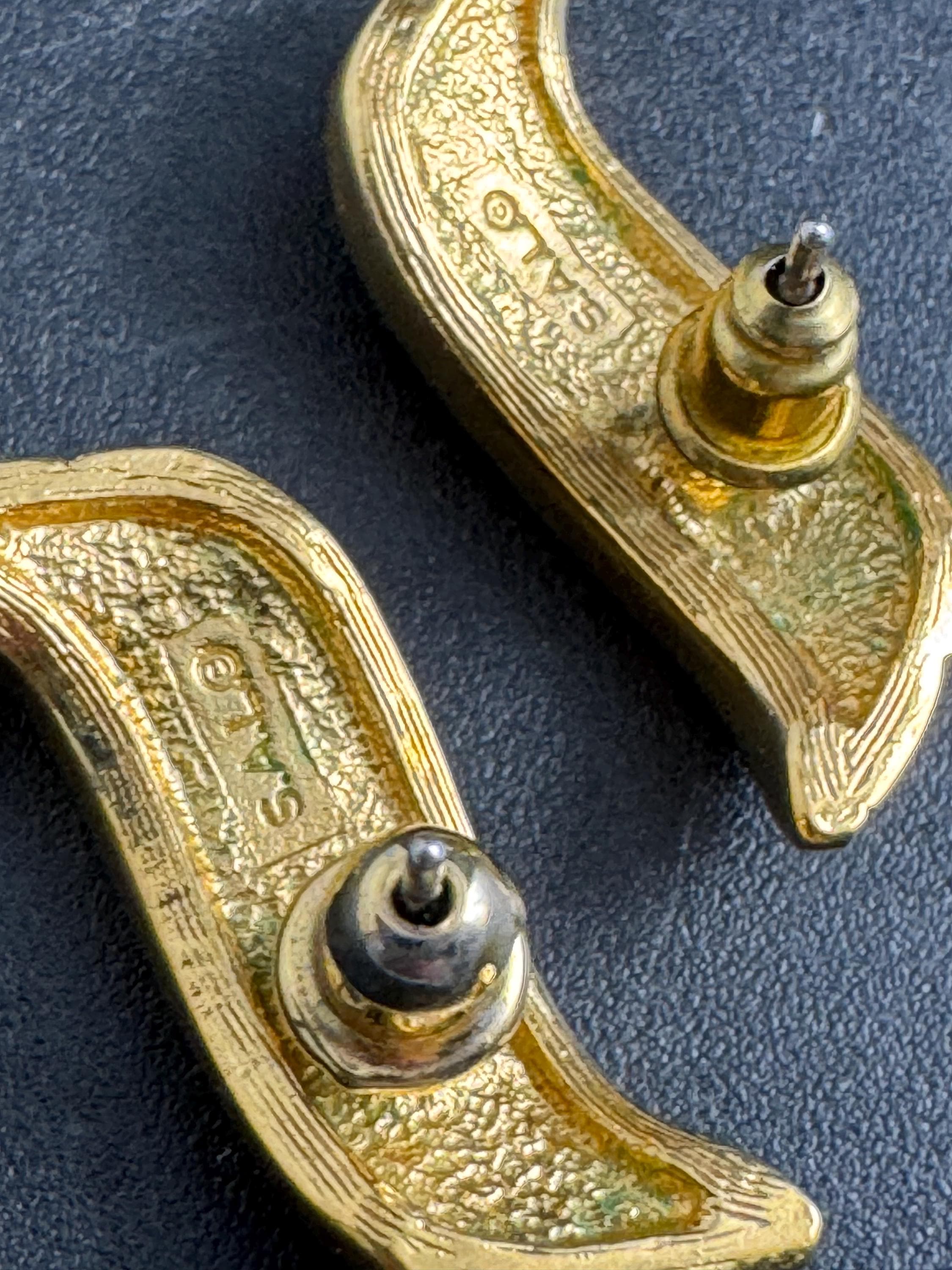 Swarovski SAL sapphire stud earrings, Signed gold plated crystals