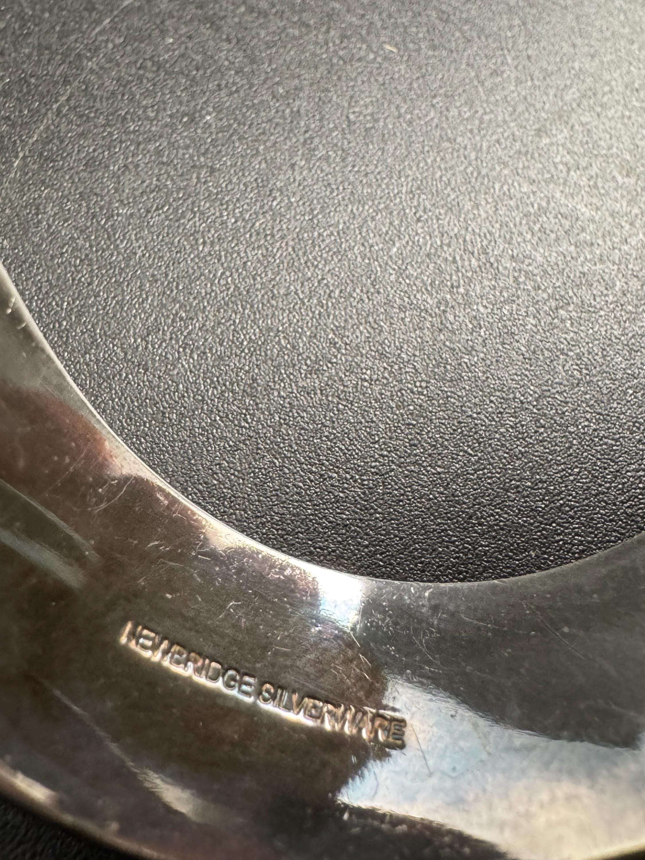 Newbridge Silverware abstract Bangle: signed jewellery Modernist Design