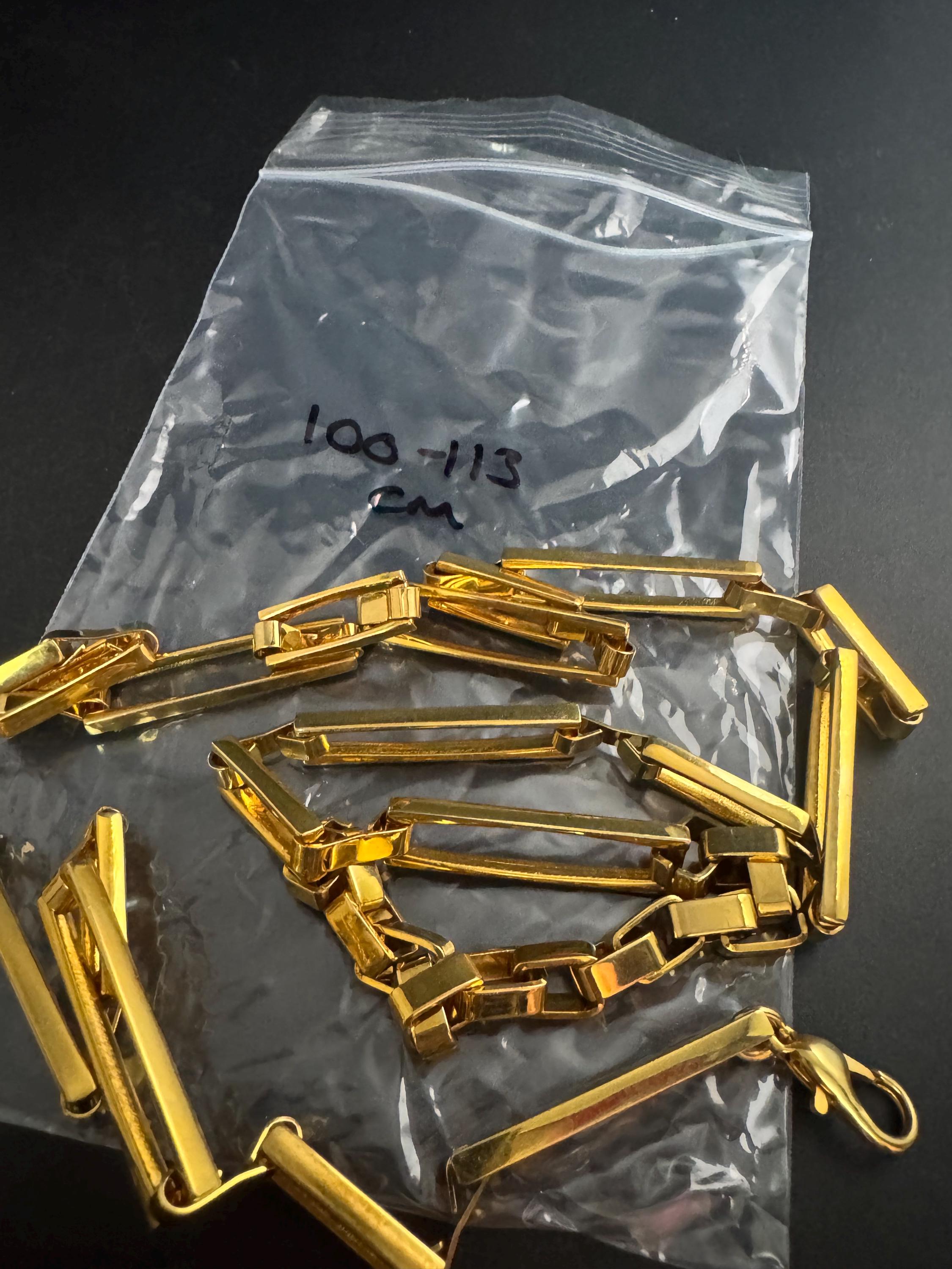 Ladies gold metal chain belt, fits 100 to 113cm vintage fashion