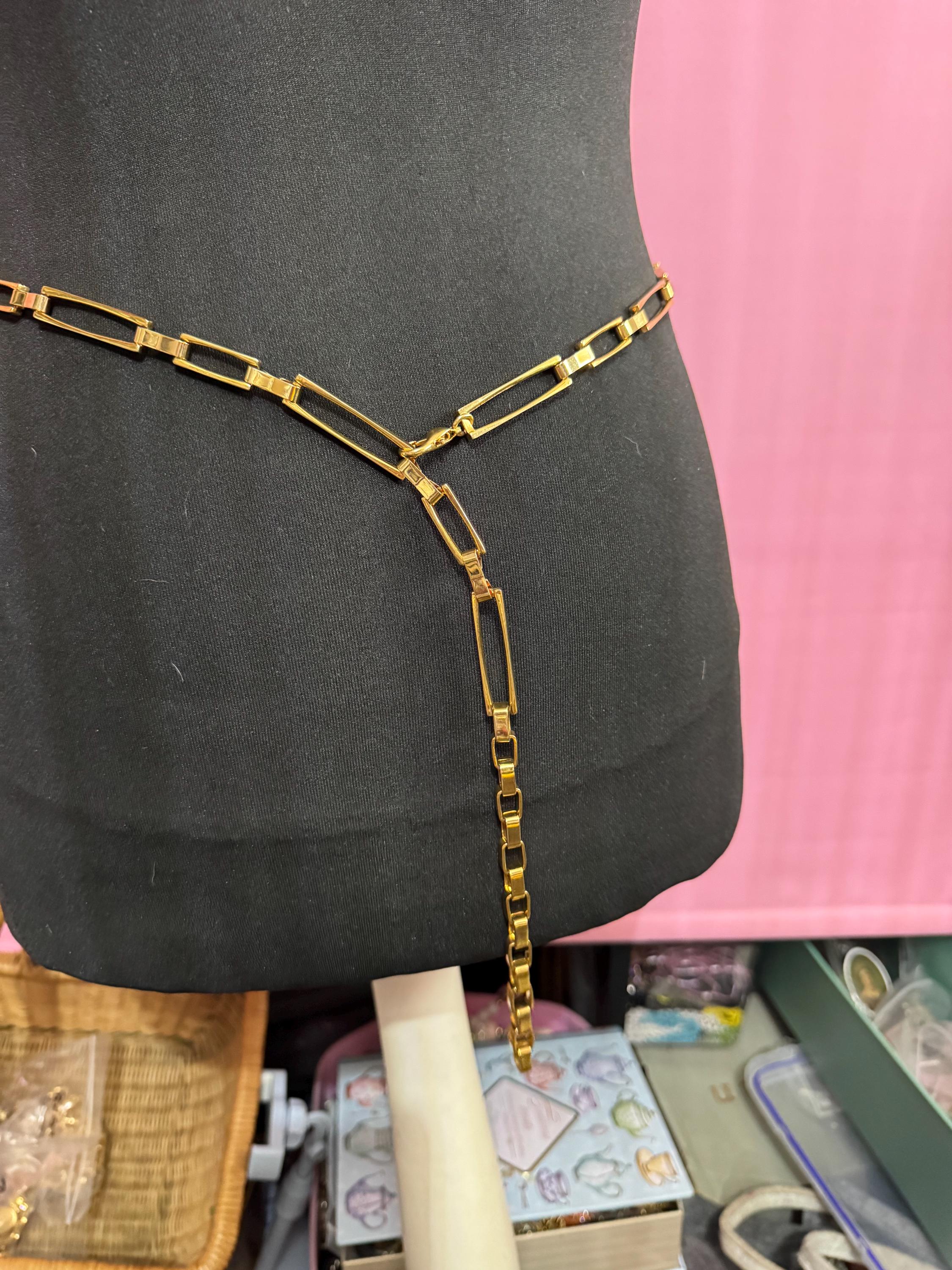 Ladies gold metal chain belt, fits 100 to 113cm vintage fashion