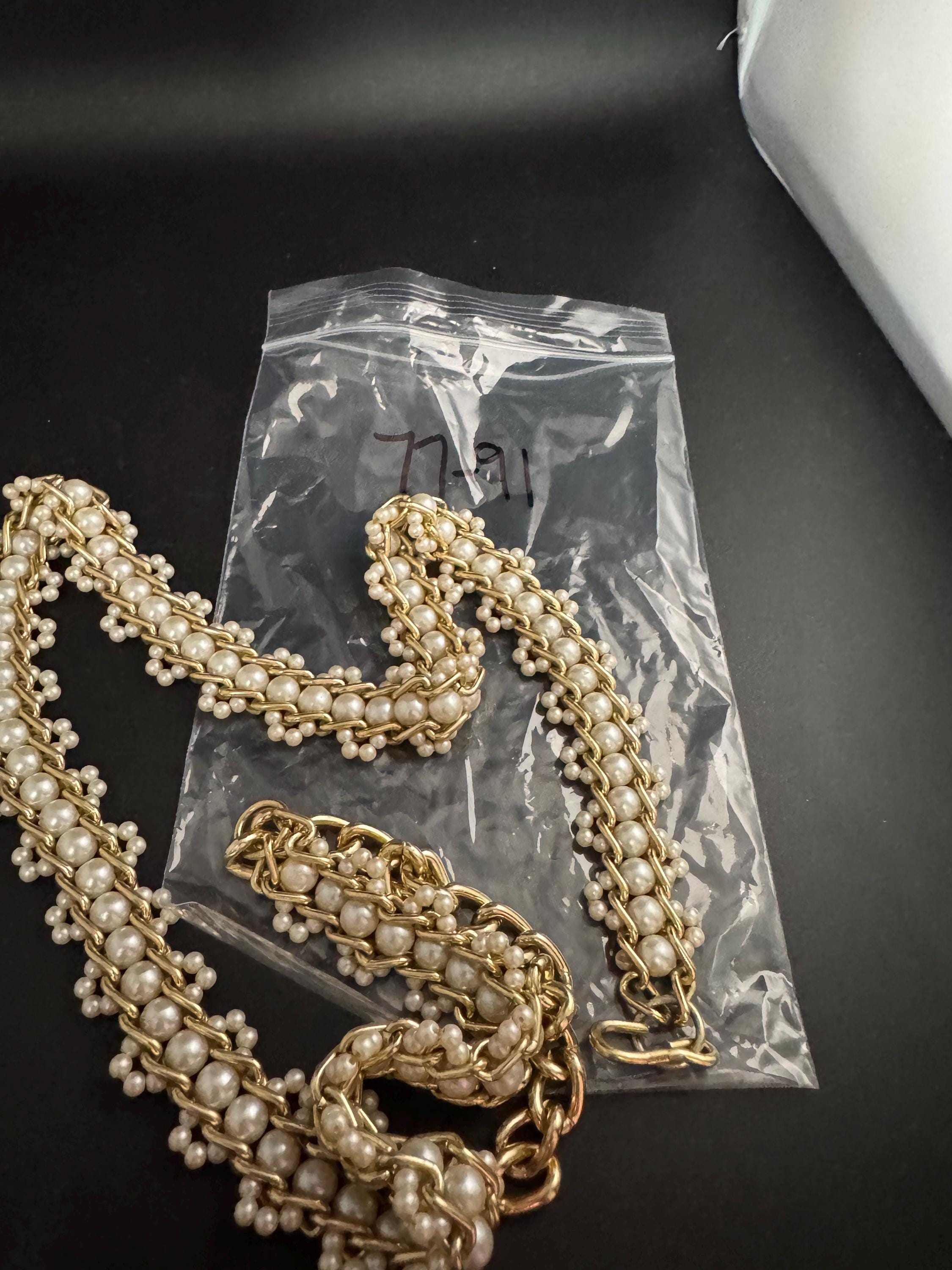 beaded Pearl chain belt, fits 77-91cm Vintage gold tone