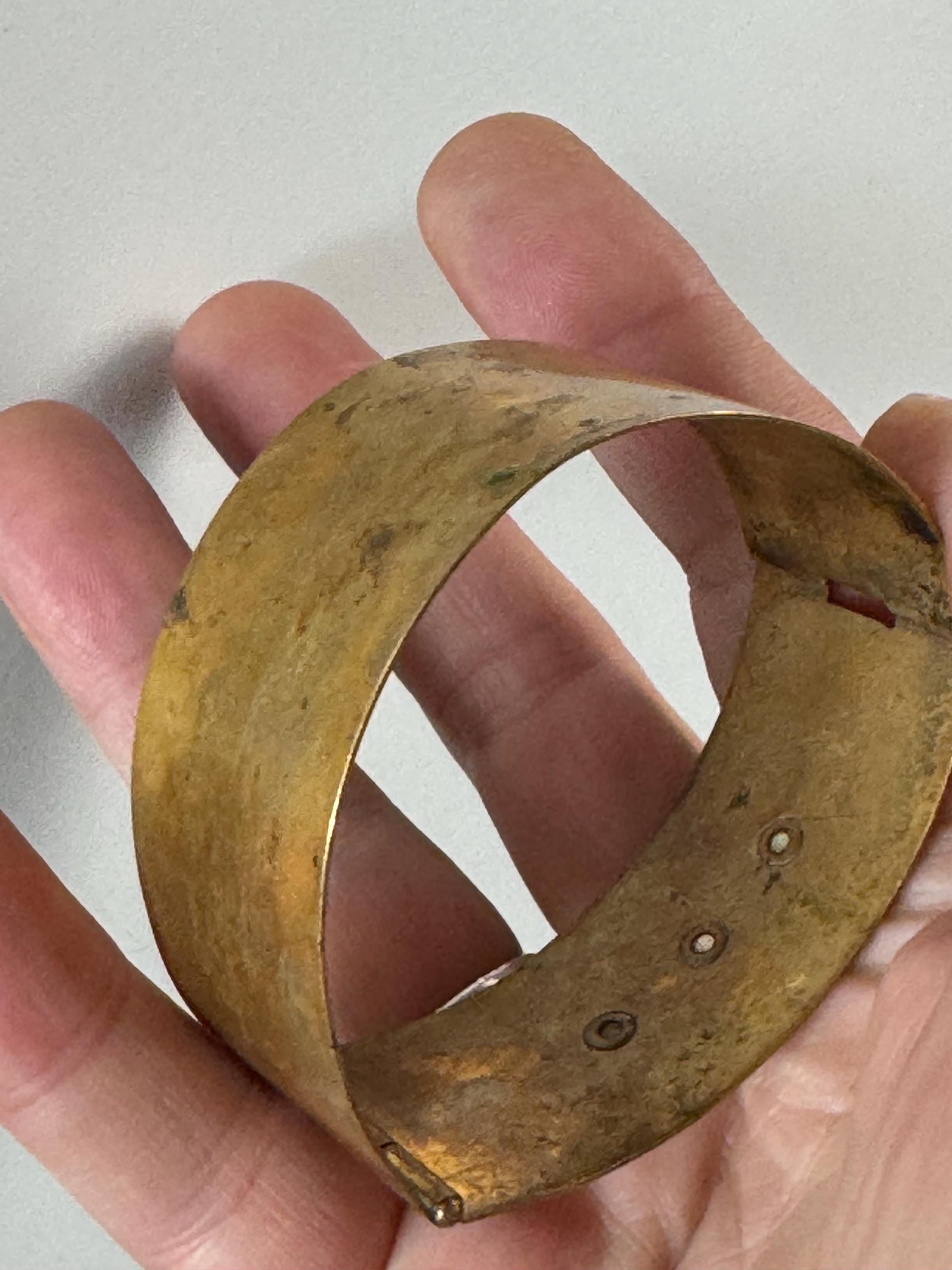 Czech art deco brass clamper Bangle bracelet, set with emerald green rhinestones