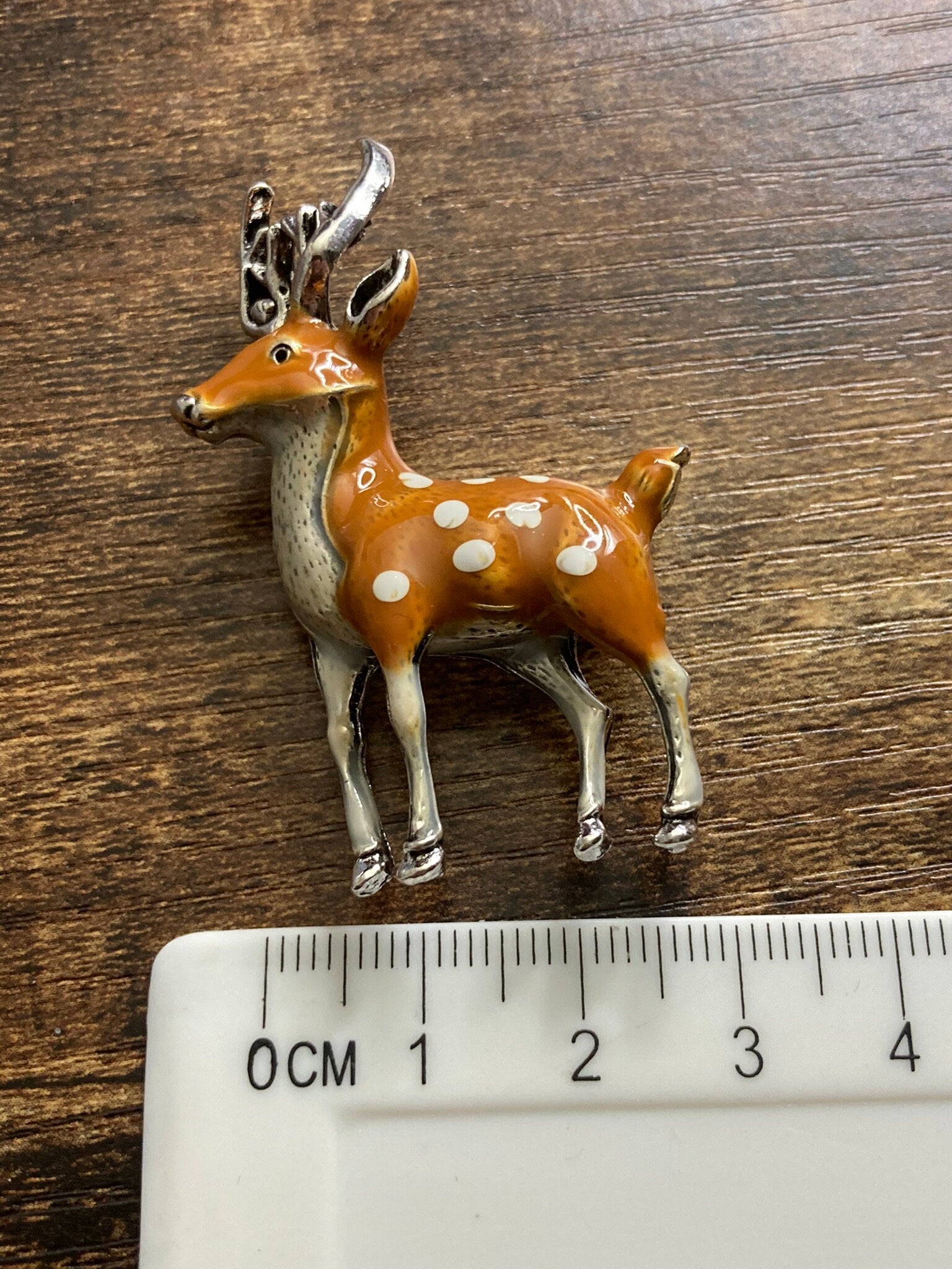 brown Enamel deer Fawn stag brooch woodland animal