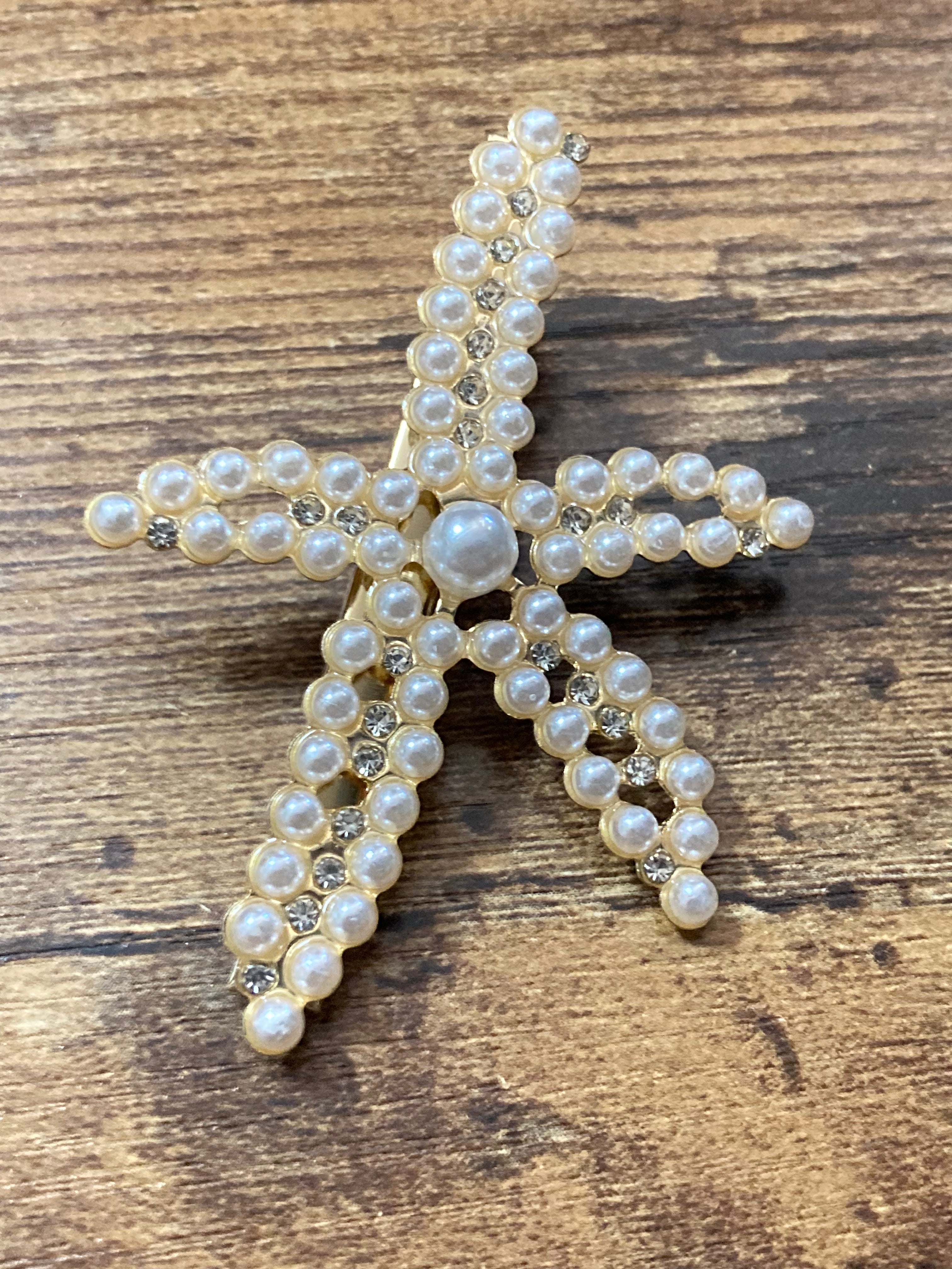 Nautical starfish faux seed pearl diamanté gold tone hair clip