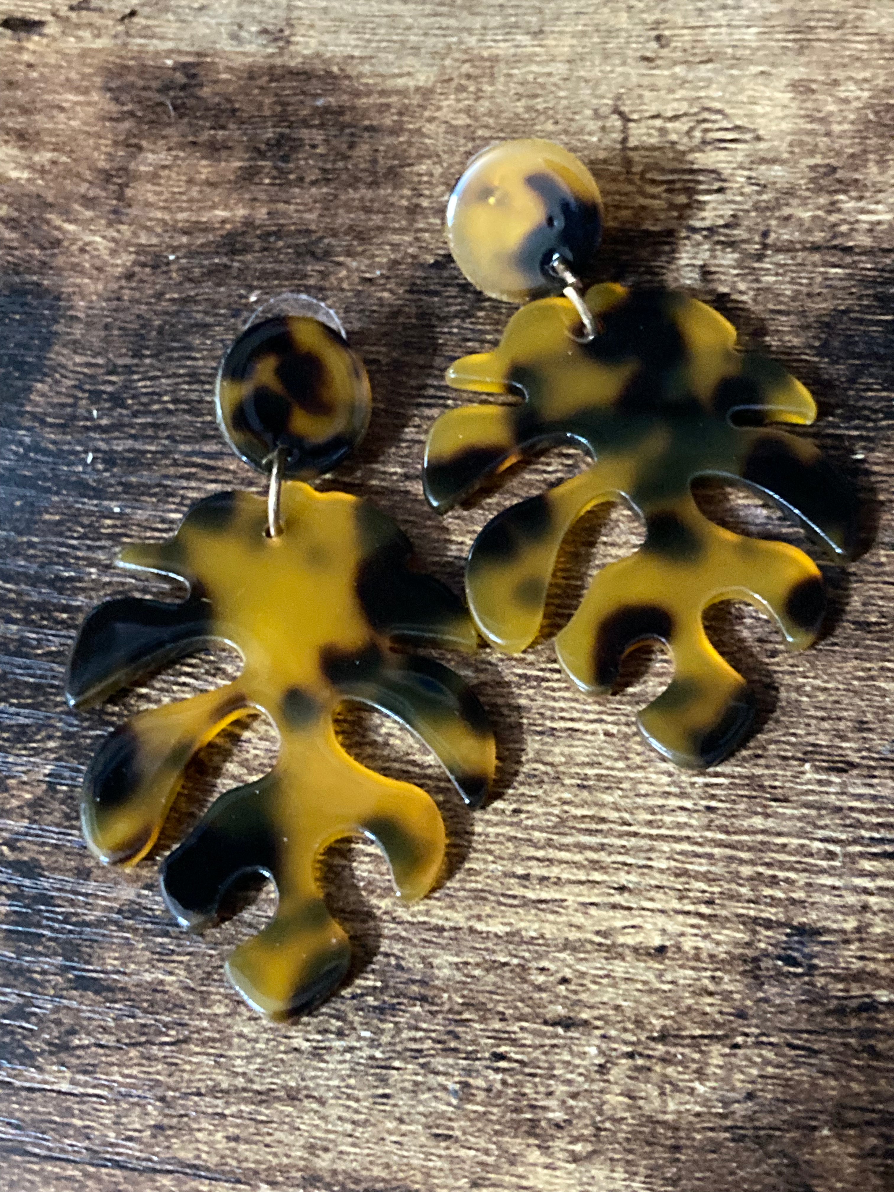 Large tortoiseshell palm leaf earrings
