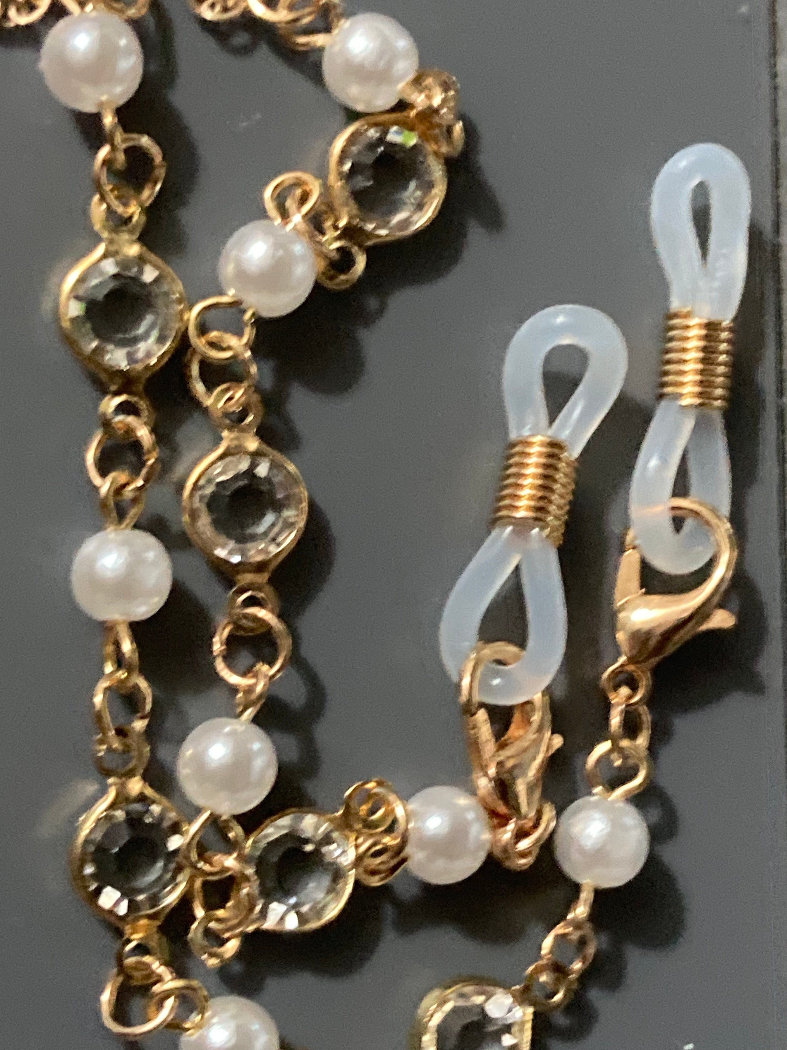 Sunglasses glasses gold diamanté chain