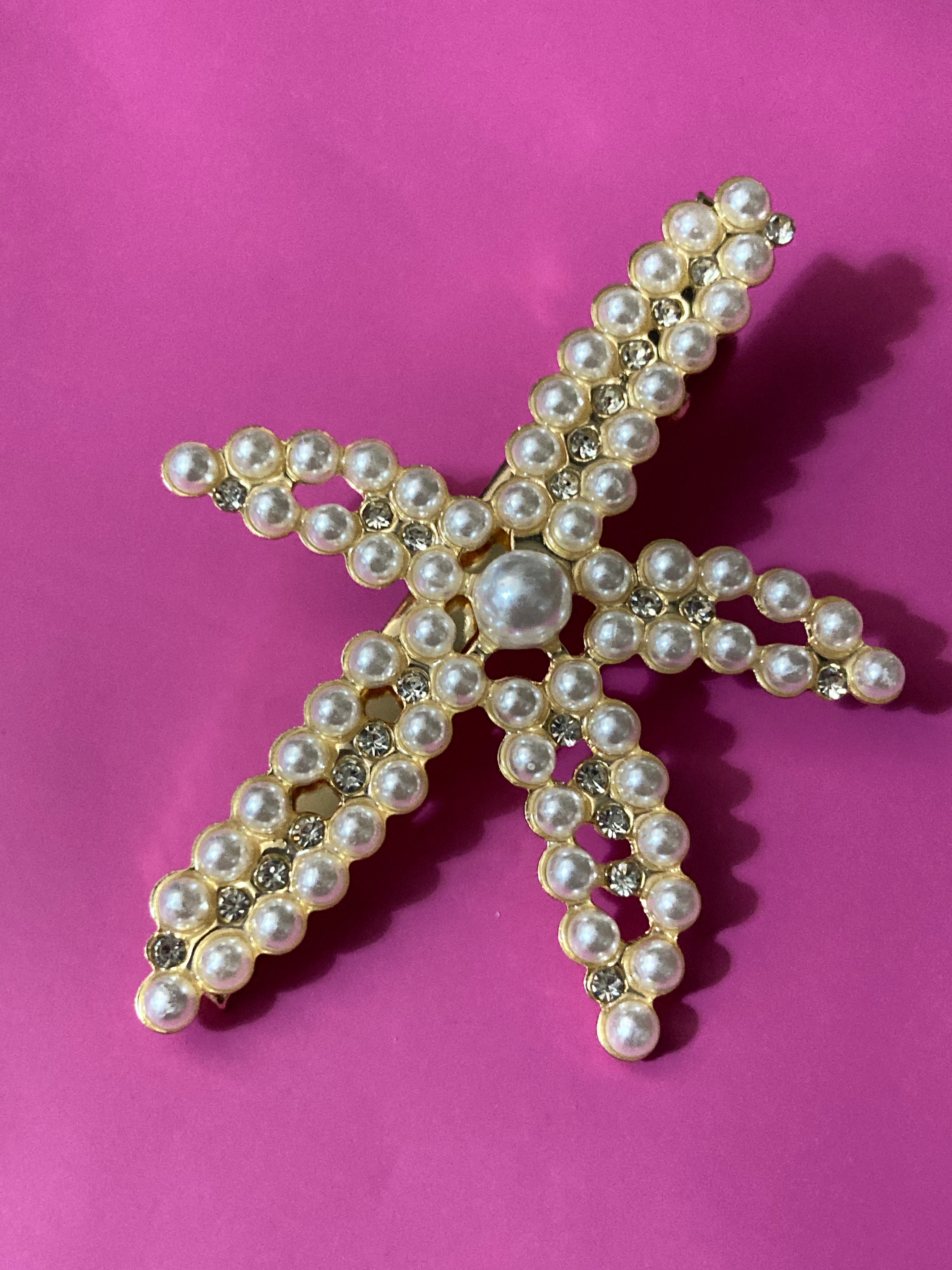 Nautical starfish faux seed pearl diamanté gold tone hair clip