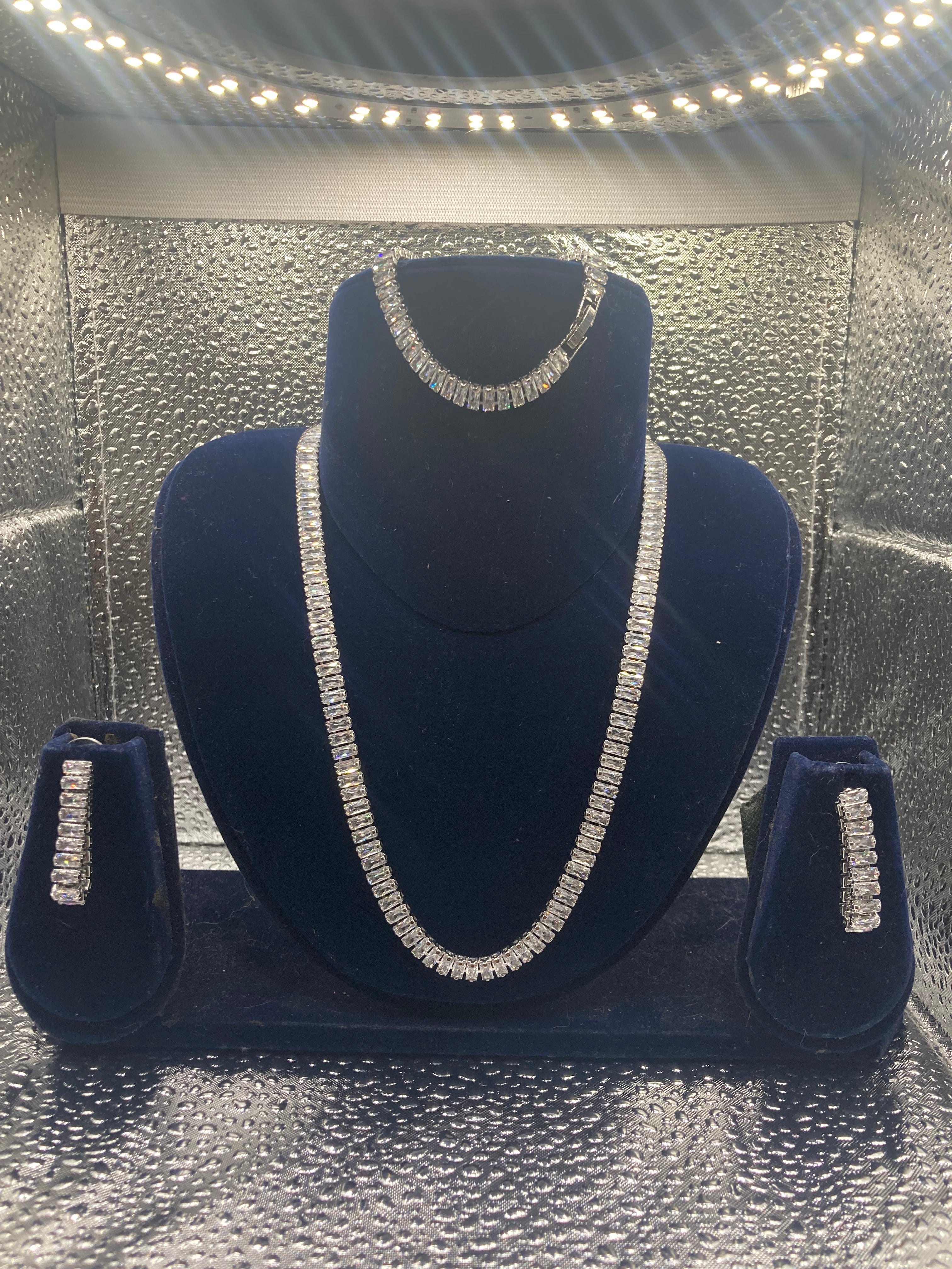 High End clear CZ necklace baguette Crystal diamanté White gold plated