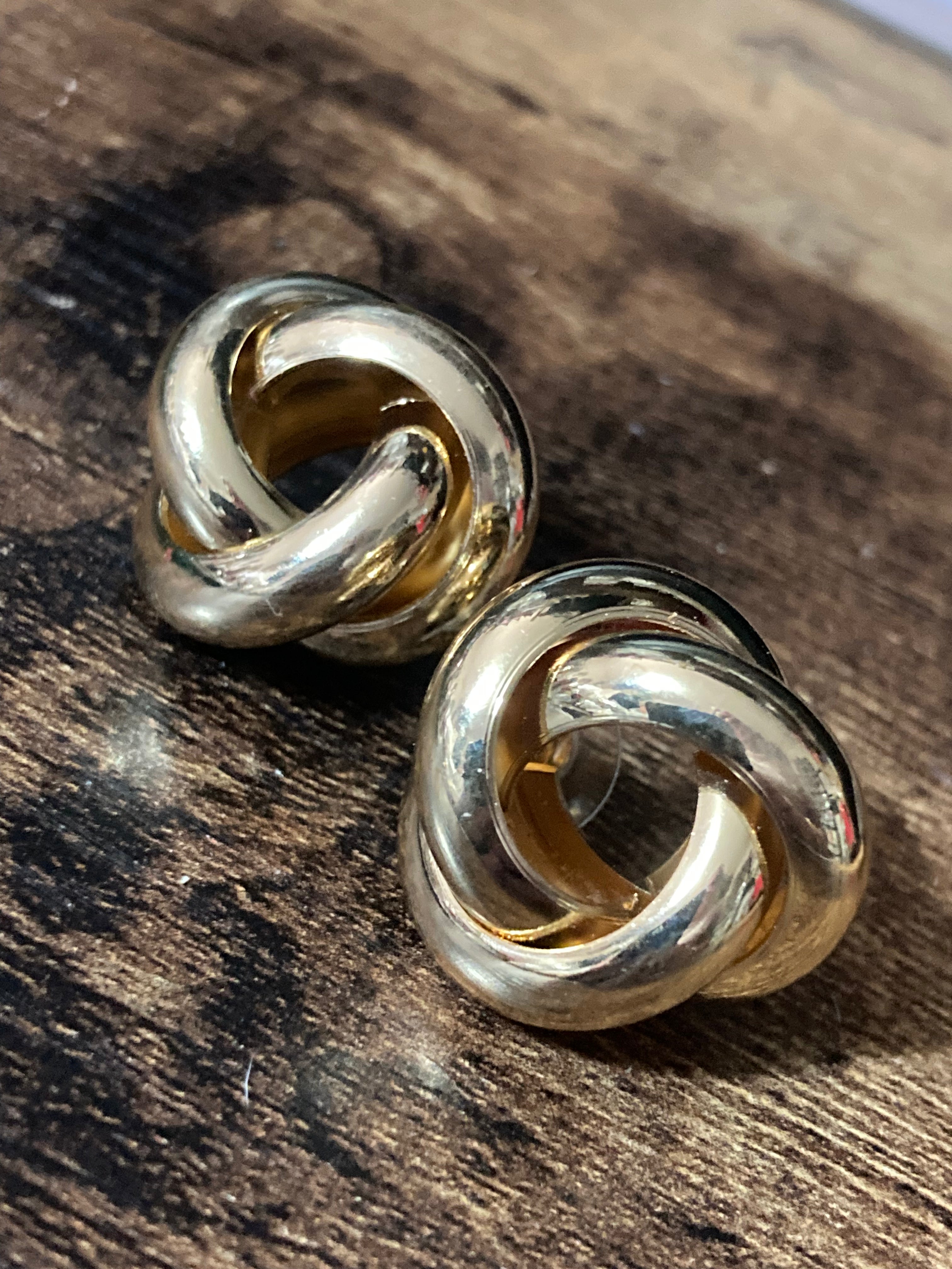 Gold tube round knot earrings