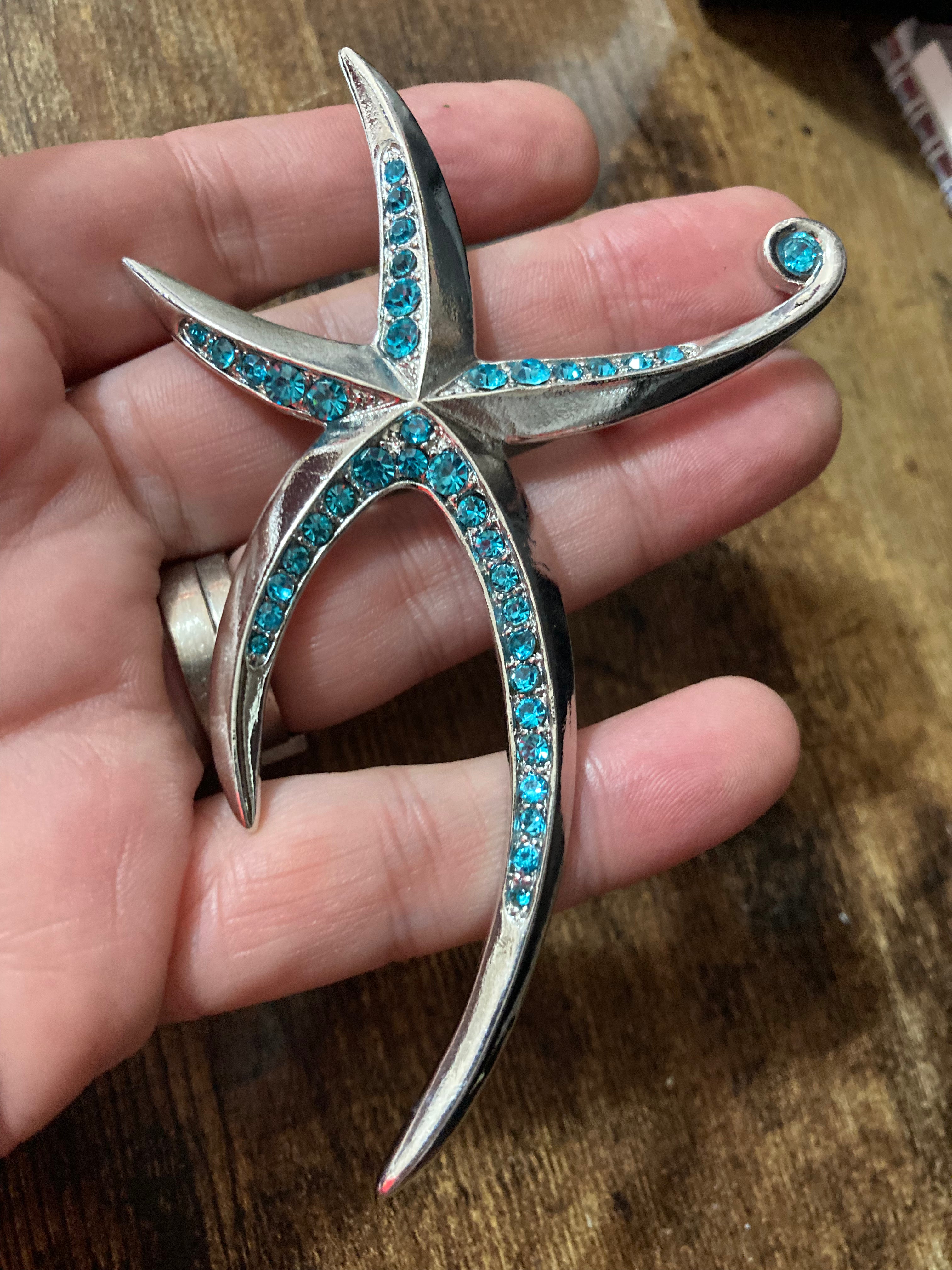 Large starfish brooch blue diamanté