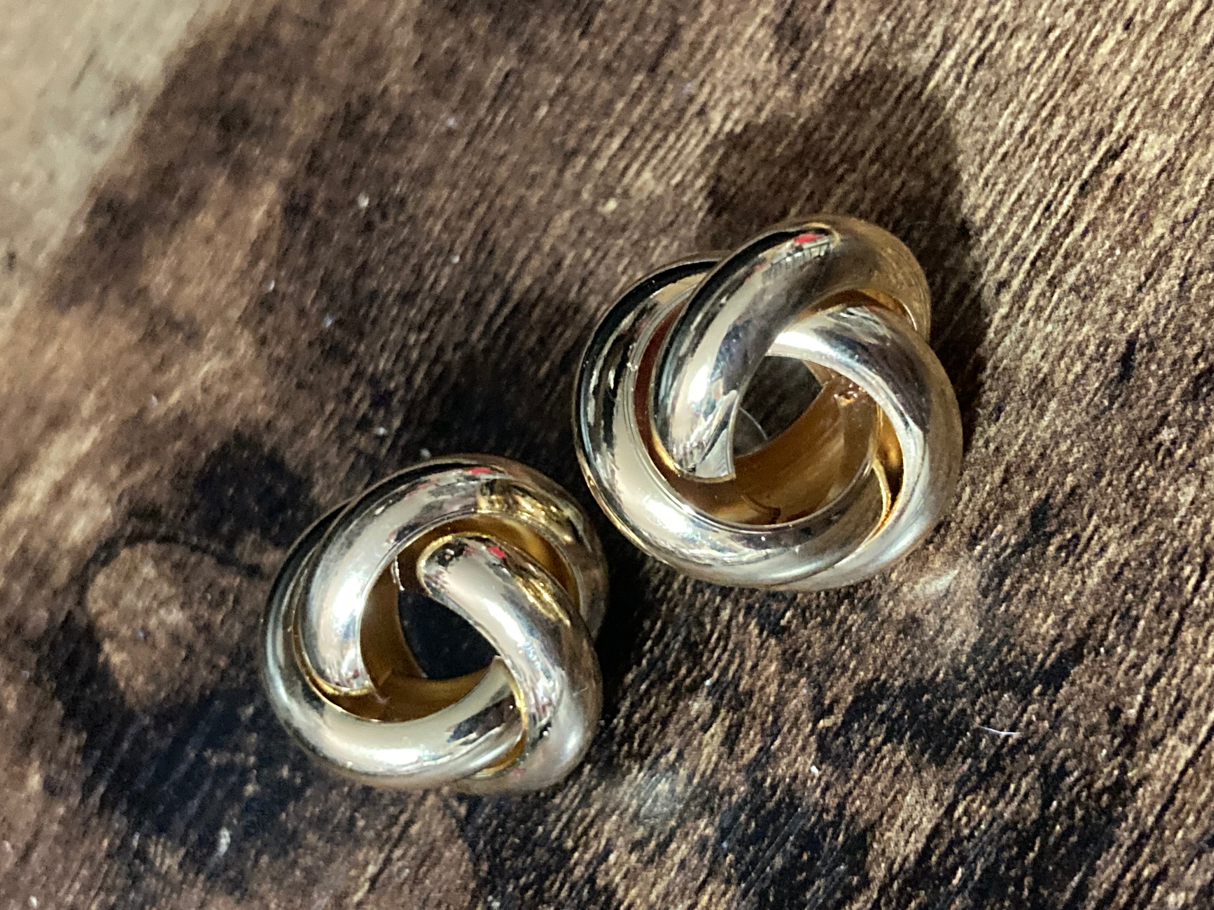 Gold tube round knot earrings