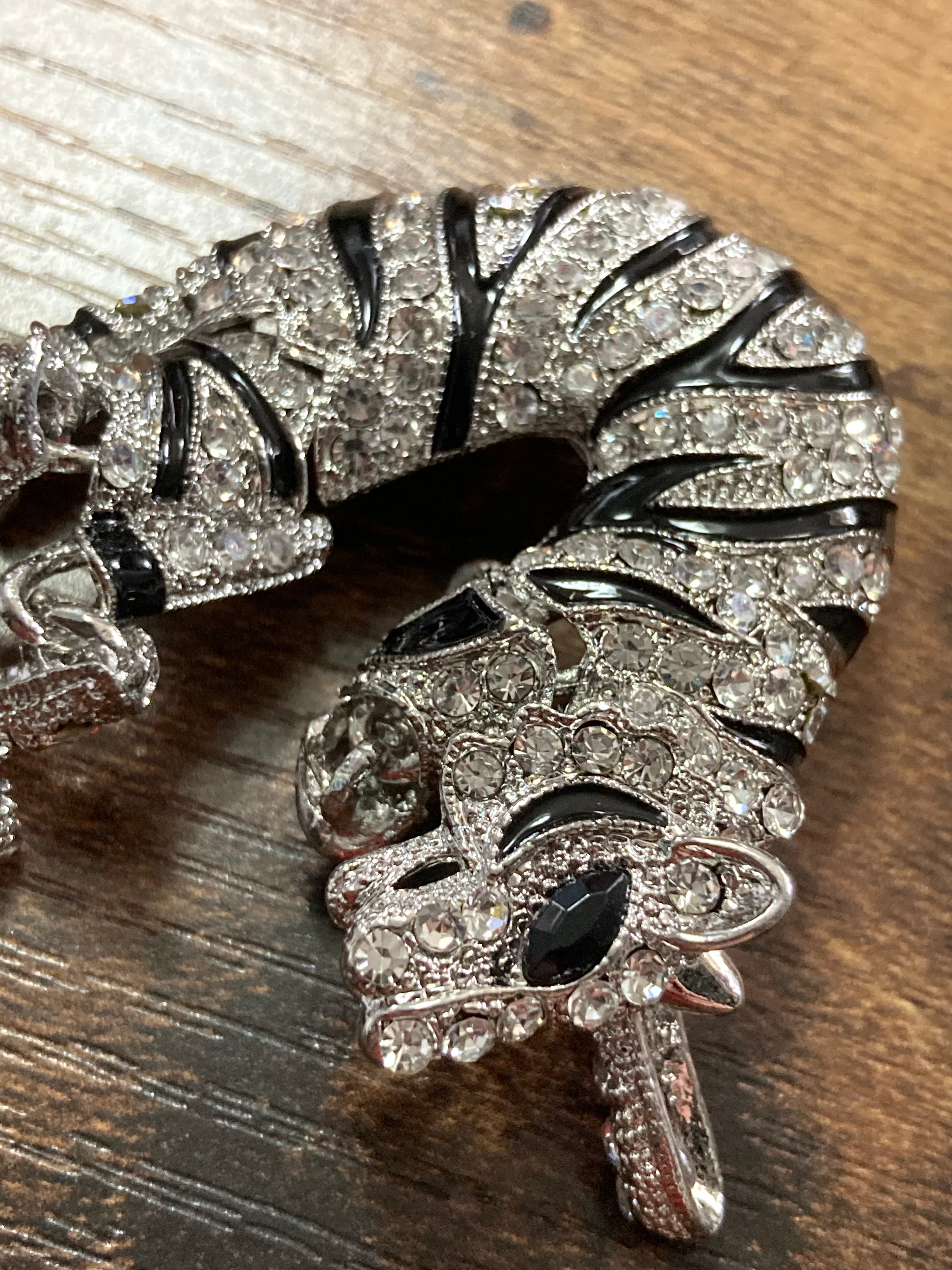 Articulated diamanté tiger big cat brooch