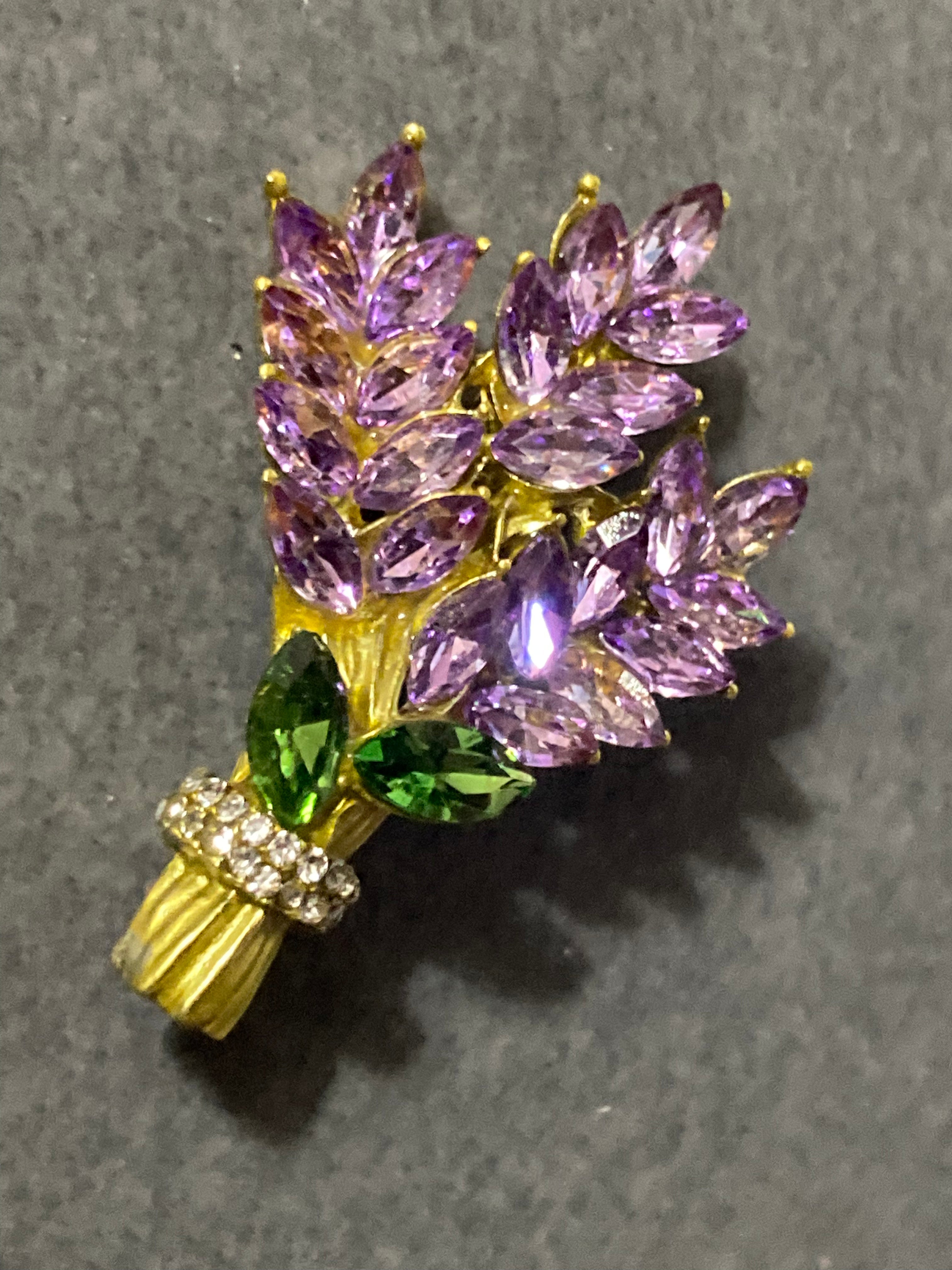 Diamanté lilac lavender floral brooch NEW