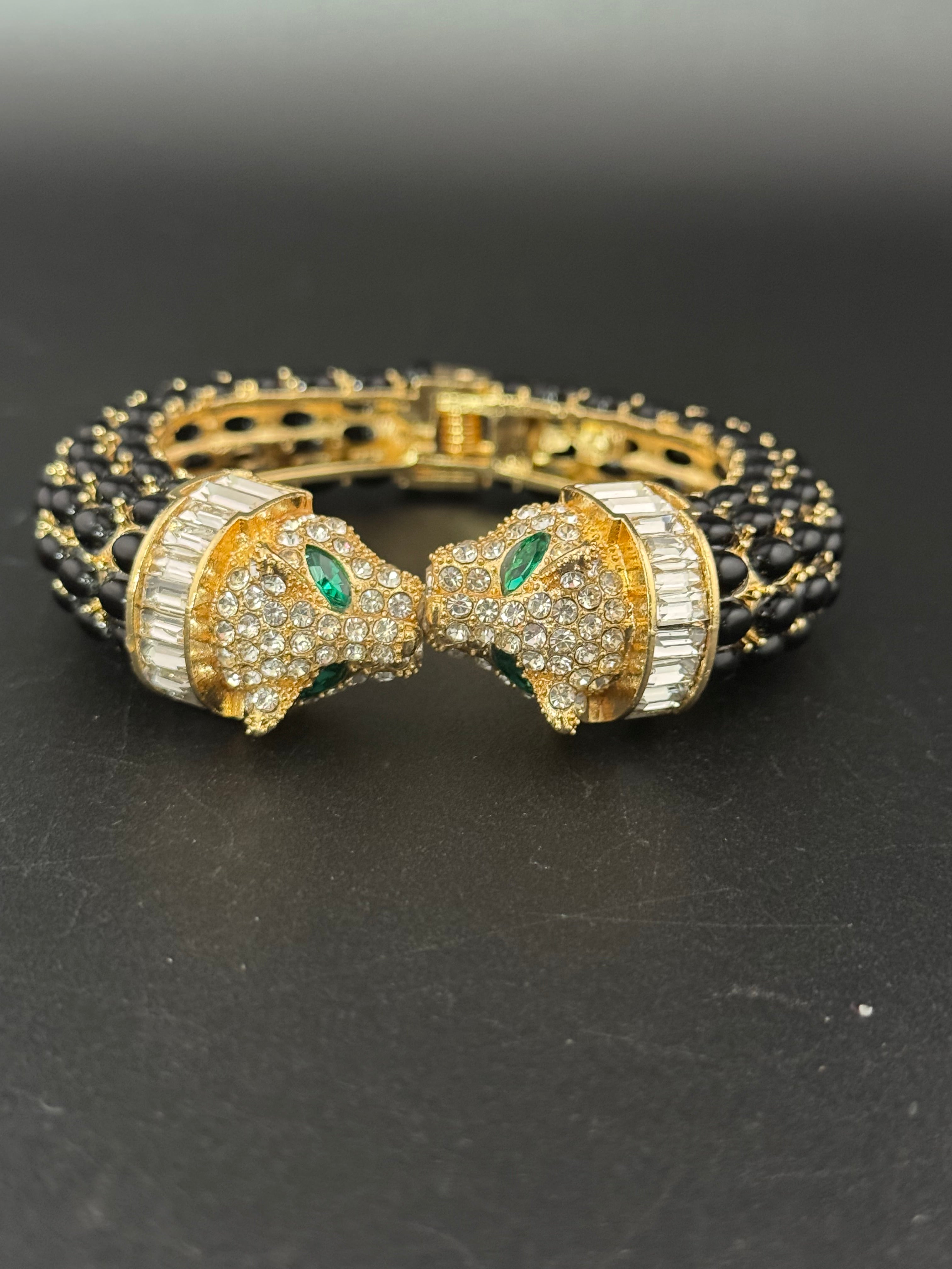 Classic black and gold Crystal Leopard clamper Bangle Animal Bracelets