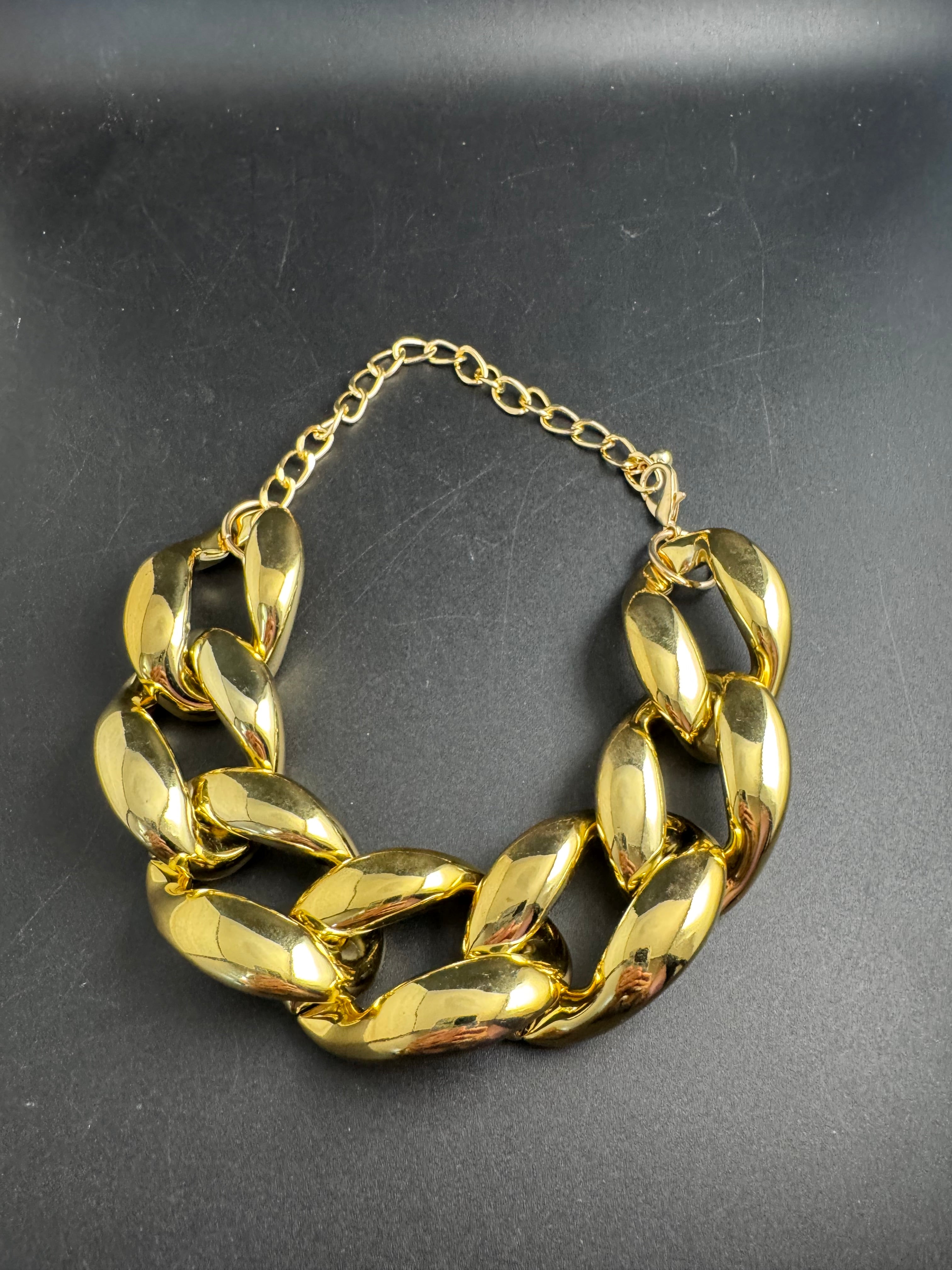 Chunky gold acrylic curb link choker necklace, oversized statement jewellery