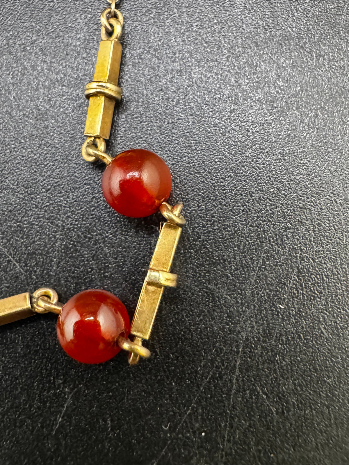 Antique 11-12 carat gold carnelian necklace