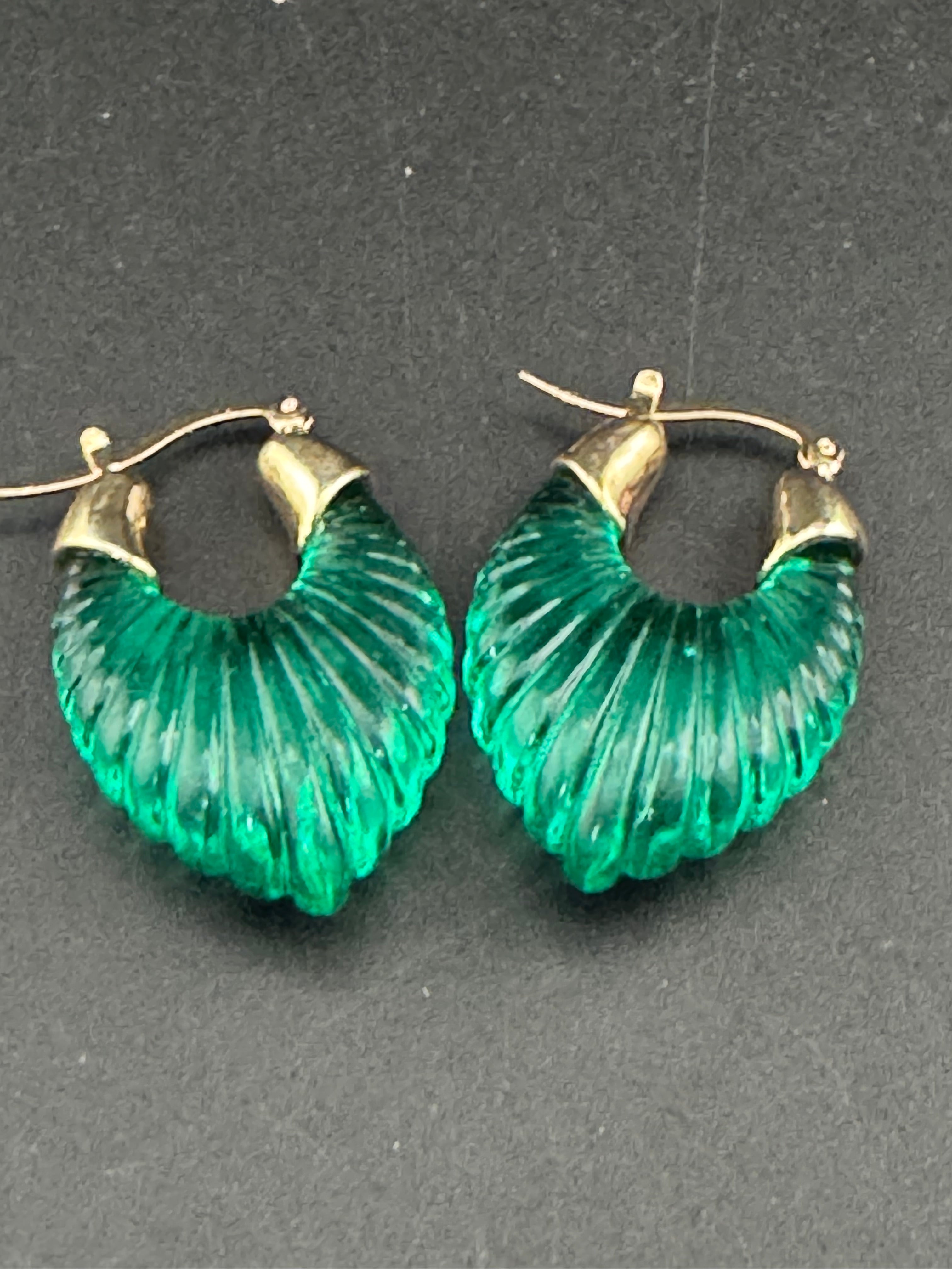 Emerald green clear acrylic gold tone pierced drop earrings